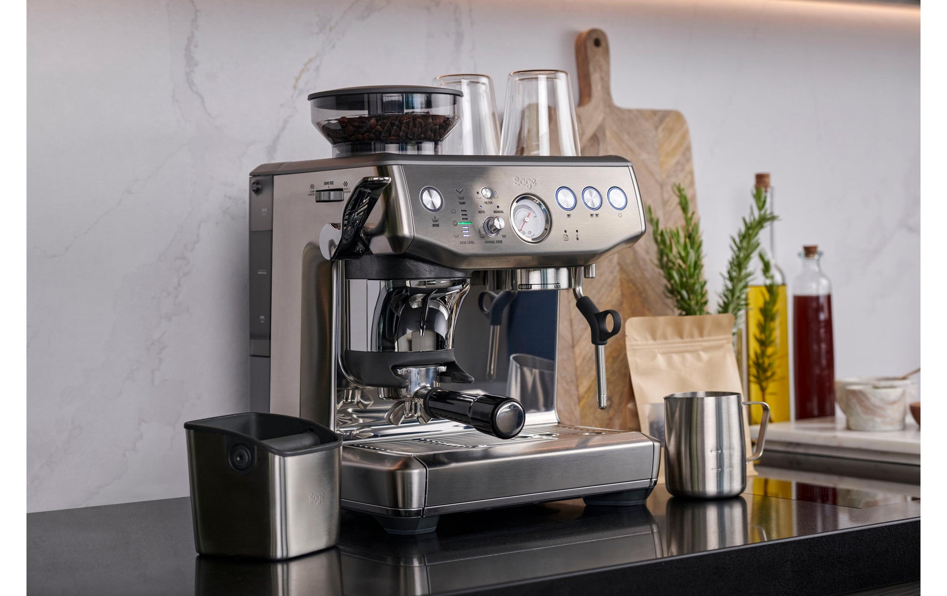 Sage Software Sage Barista Impress Espressomaschine (Siebträger) – 9 bar, 2 l, Milchschaumdüse, Edelstahl
