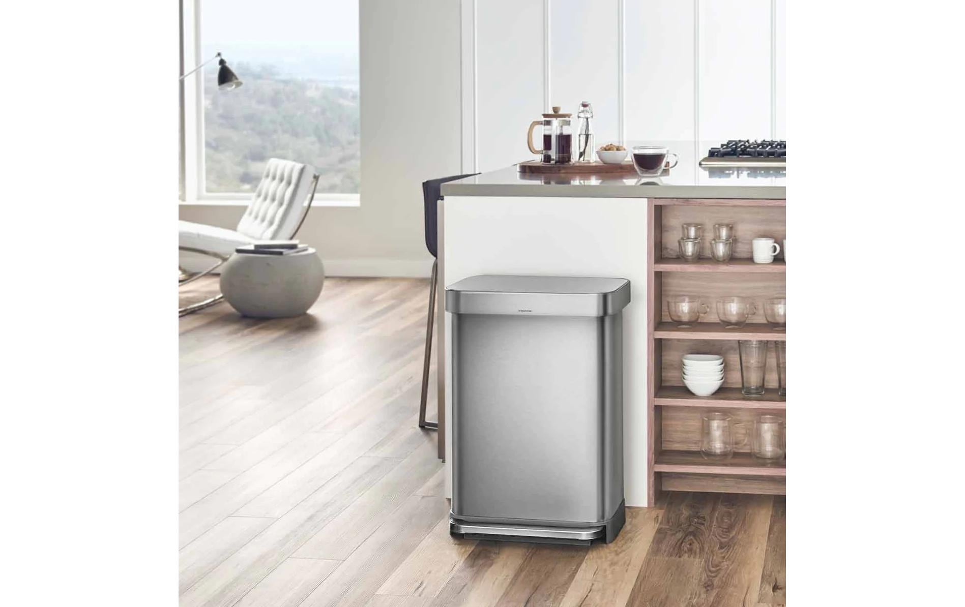 simplehuman Abfallcontainer – 55 l – mit Deckel – Edelstahl – B × H × T 470 × 655 × 358 mm