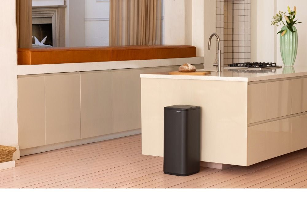 Brabantia Papierkorb Bo – 30 l – Stahl, Anthrazit – B × H 280 × 650 mm