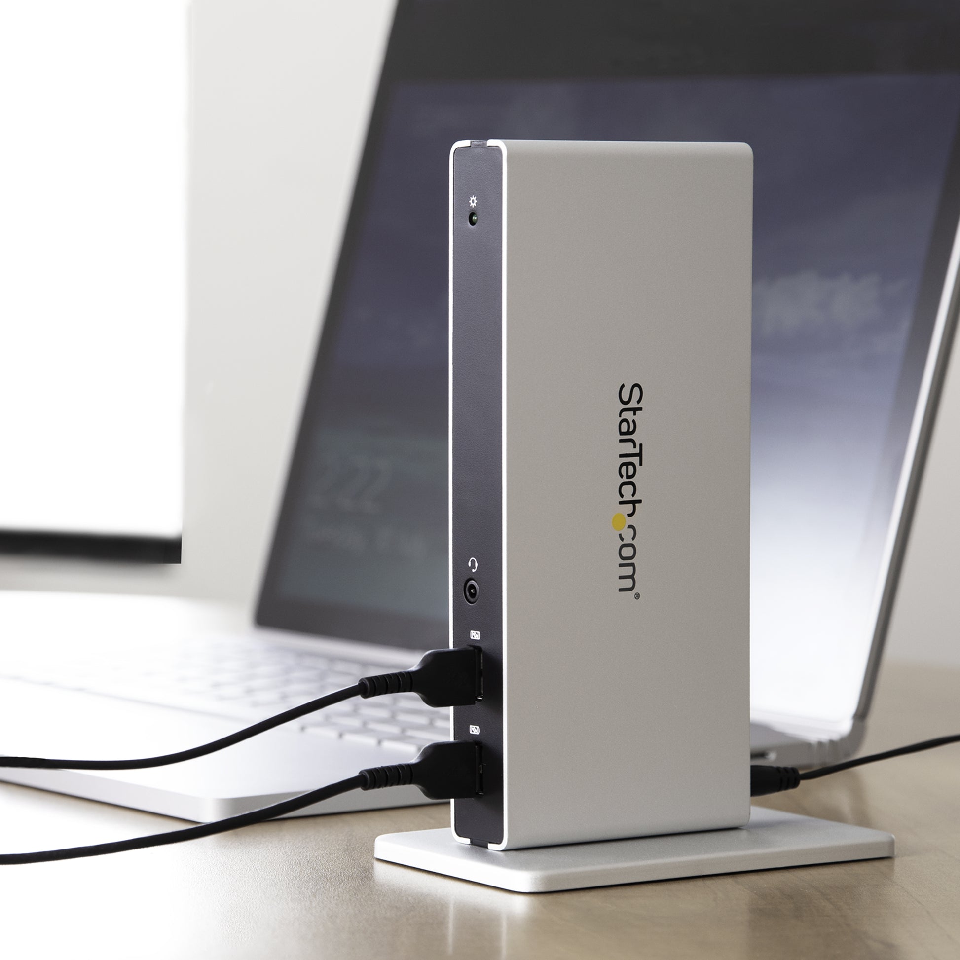 StarTech.com Dockingstation – USB-A, 2× DVI, 5× USB-A, GbE, 3,5 mm Audio, für Windows/Mac/ChromeOS