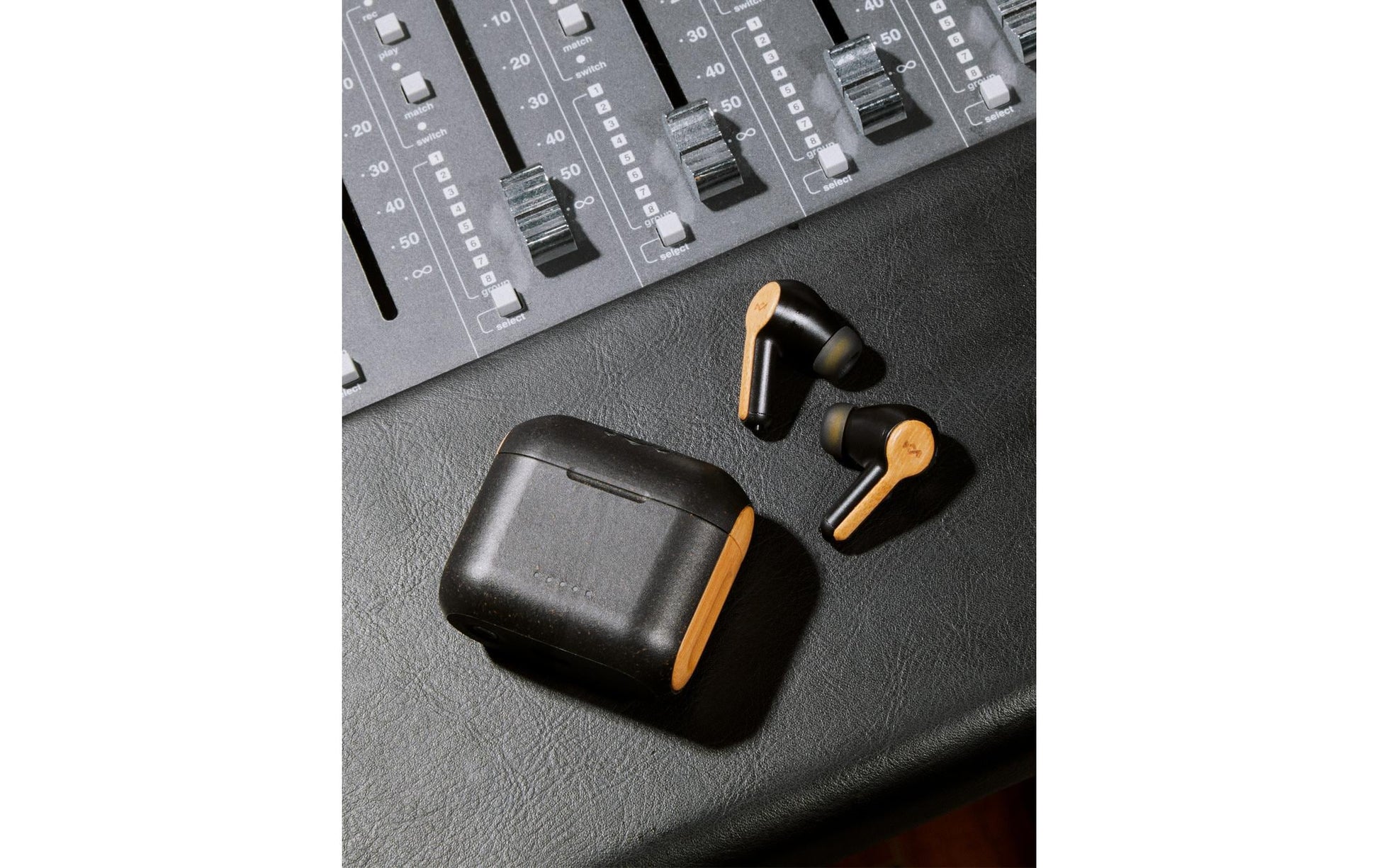 The House Of Marley House of Marley Rebel – True Wireless In-Ear Kopfhörer – Bluetooth 5.0 IPX5, mit Mikrofon – Schwarz – bis 30 h