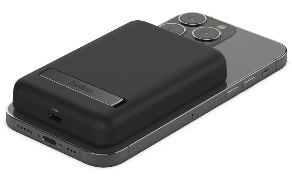 Belkin Powerbank Kabelloses Laden mit Ständer