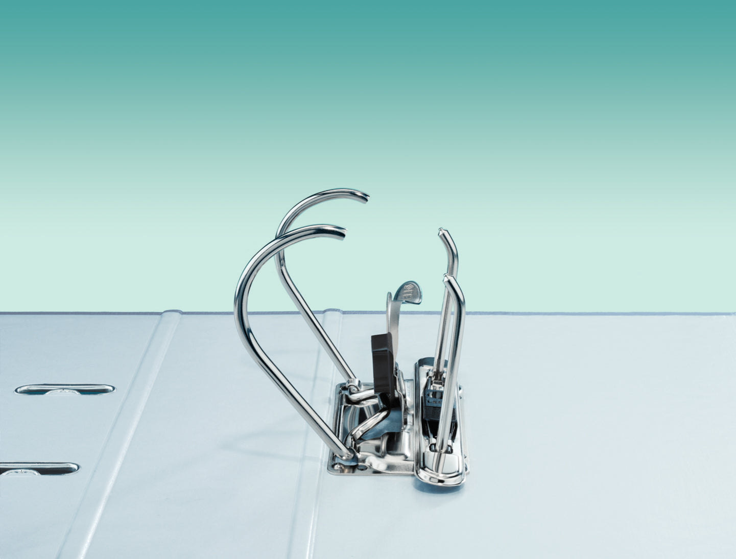 Leitz 180° Ordner – für A4 – Rückenbreite 8 cm – türkis