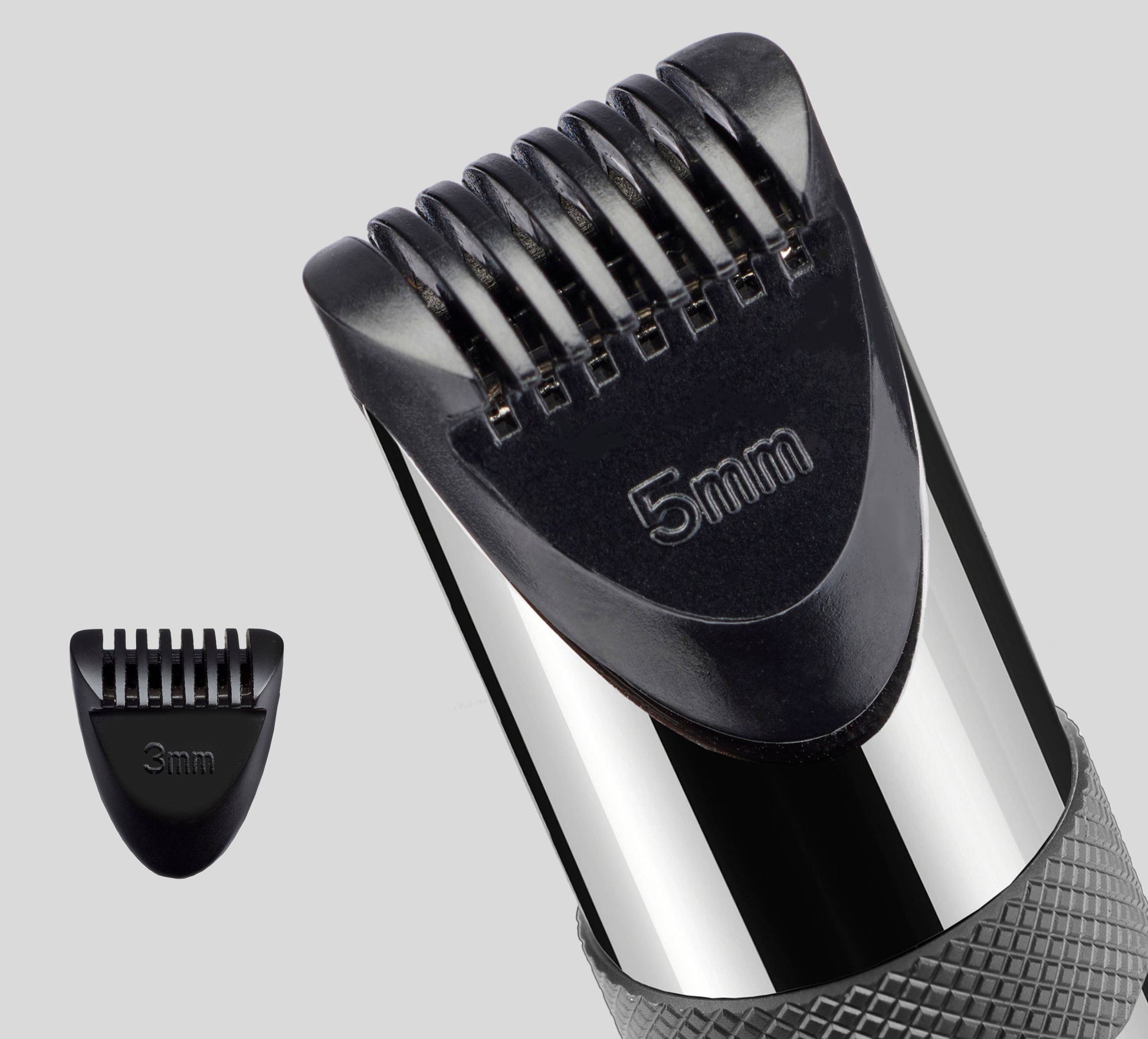 BaByliss Nasenhaarschneider E116E – batteriebetrieben, 2 Kammaufsätze – grau, Edelstahlmesser