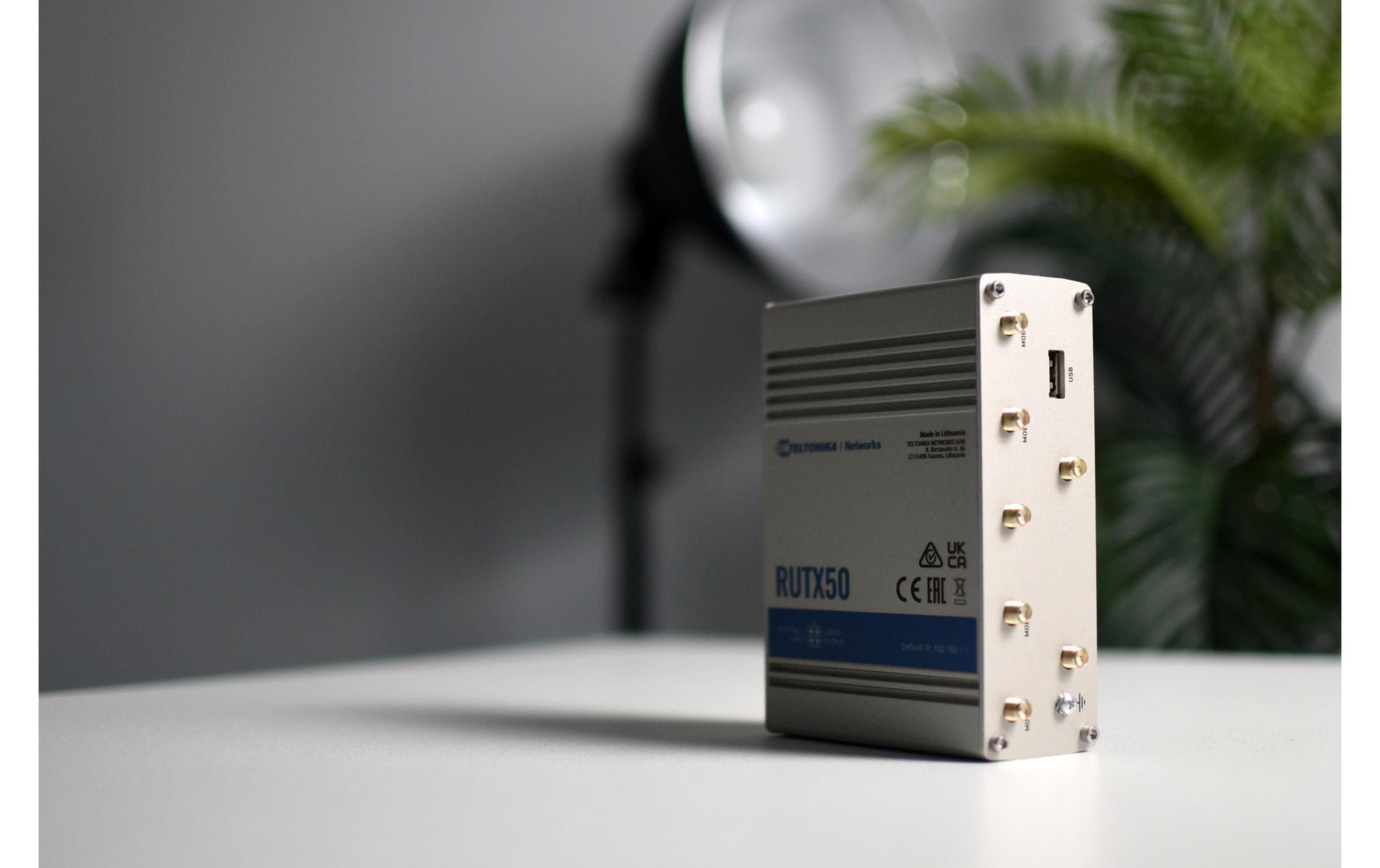 Teltonika RUTX50 – LTE/5G-Router, 5G (SA/NSA), Wi-Fi 5, bis 867 Mbit/s, Dual-SIM (eSIM), 4x RJ-45