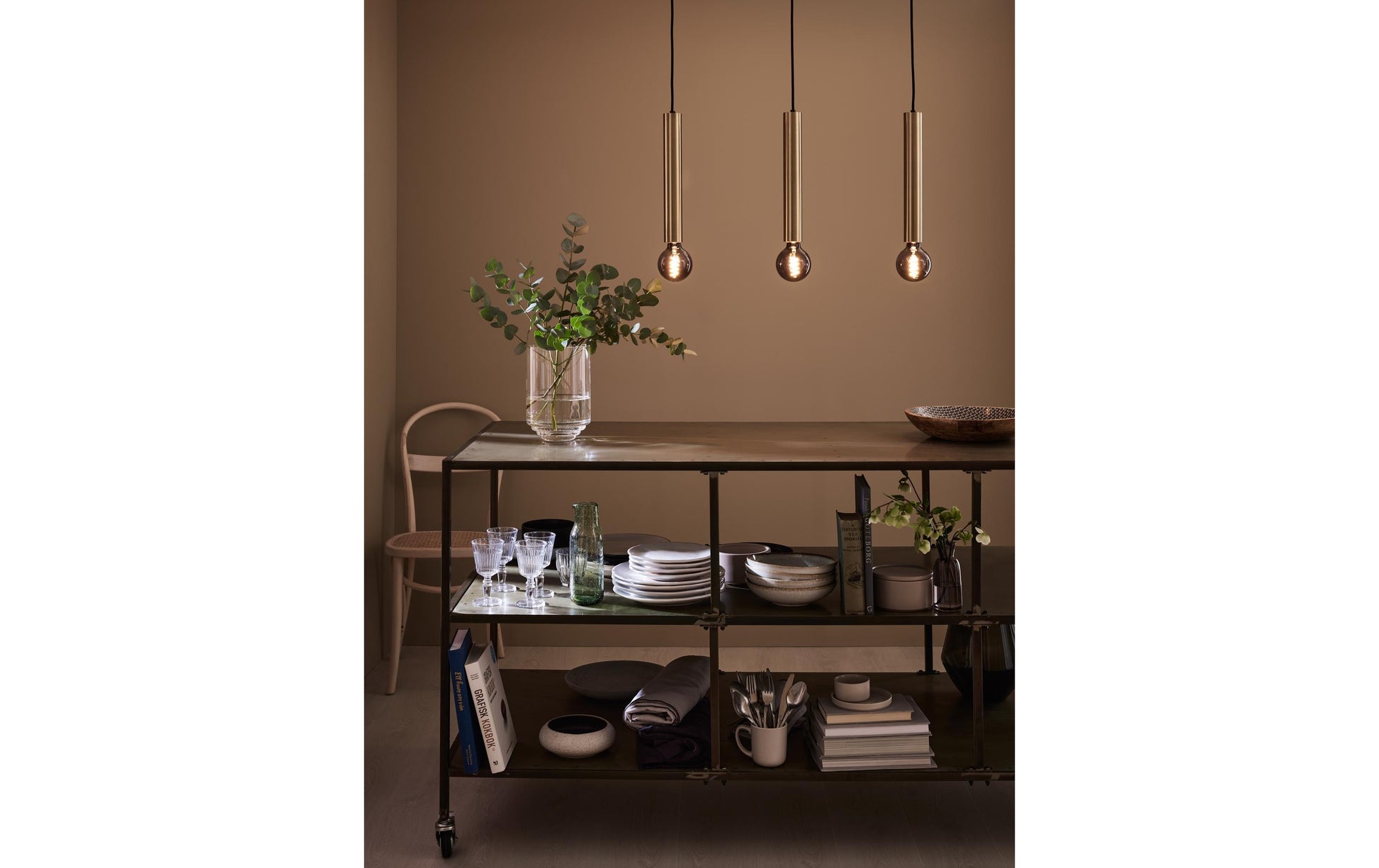 Markslöjd Deckenleuchte SENCILLO – 75 × 5 × 35 cm, 40 W, Messing, 3× E27 exkl., höhenverstellbar