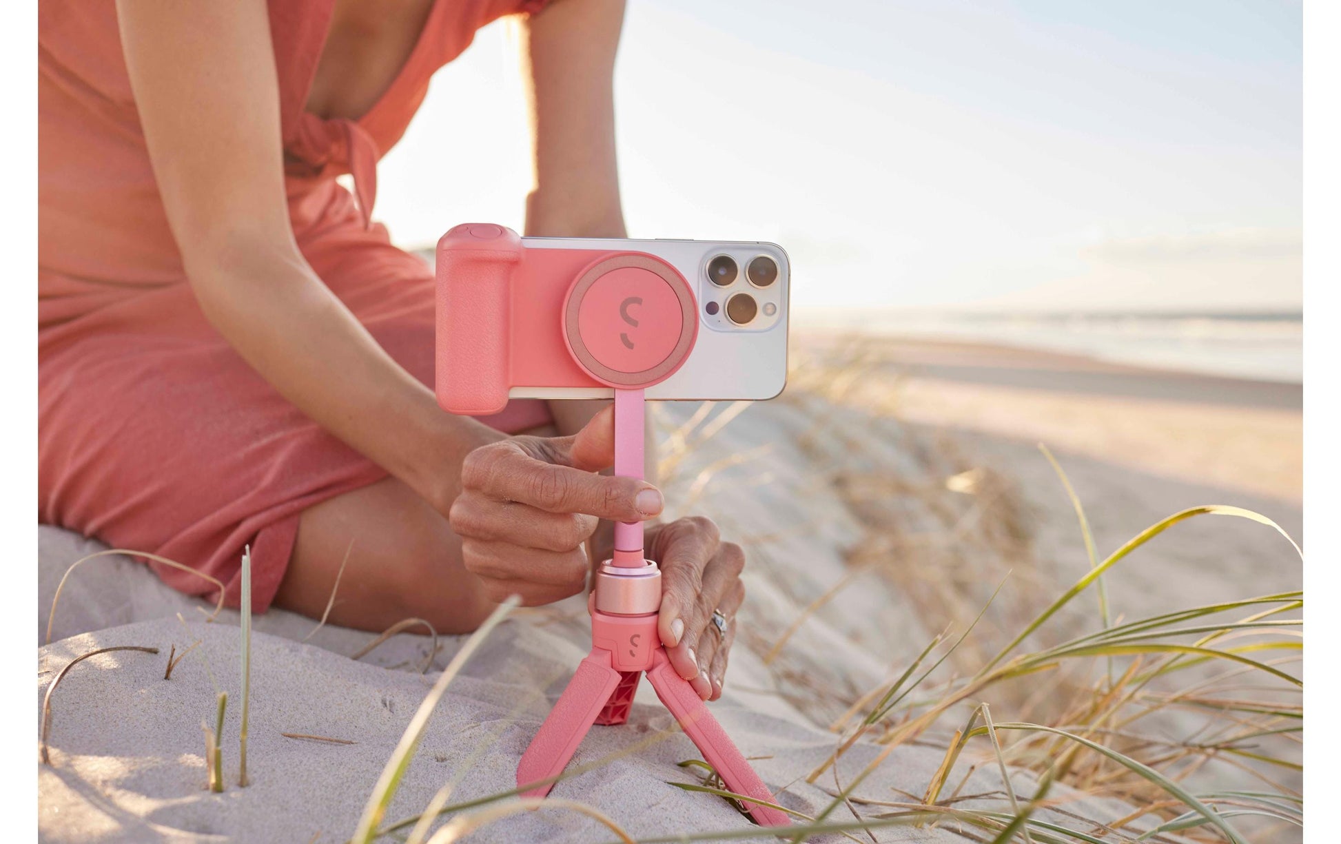 ShiftCam Powerbank-Cover – 3200 mAh, für Apple iPhone 13, 113,3 × 81,7 × 34,1 mm, pink