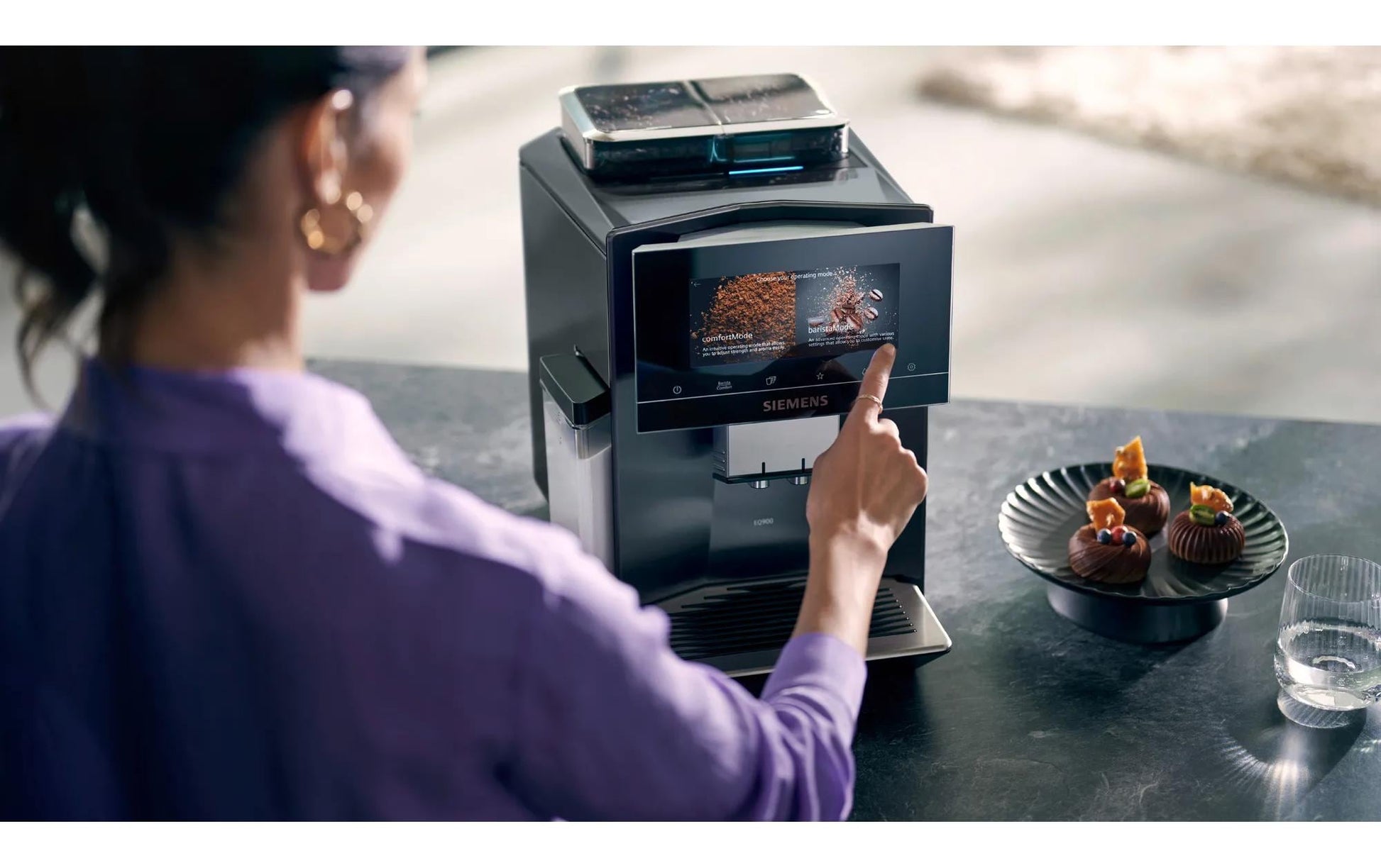 Siemens EQ 900 TQ907D03 Kaffeevollautomat – 19 bar, 2,3 l, 270 g, Keramik-Mahlwerk, Edelstahl