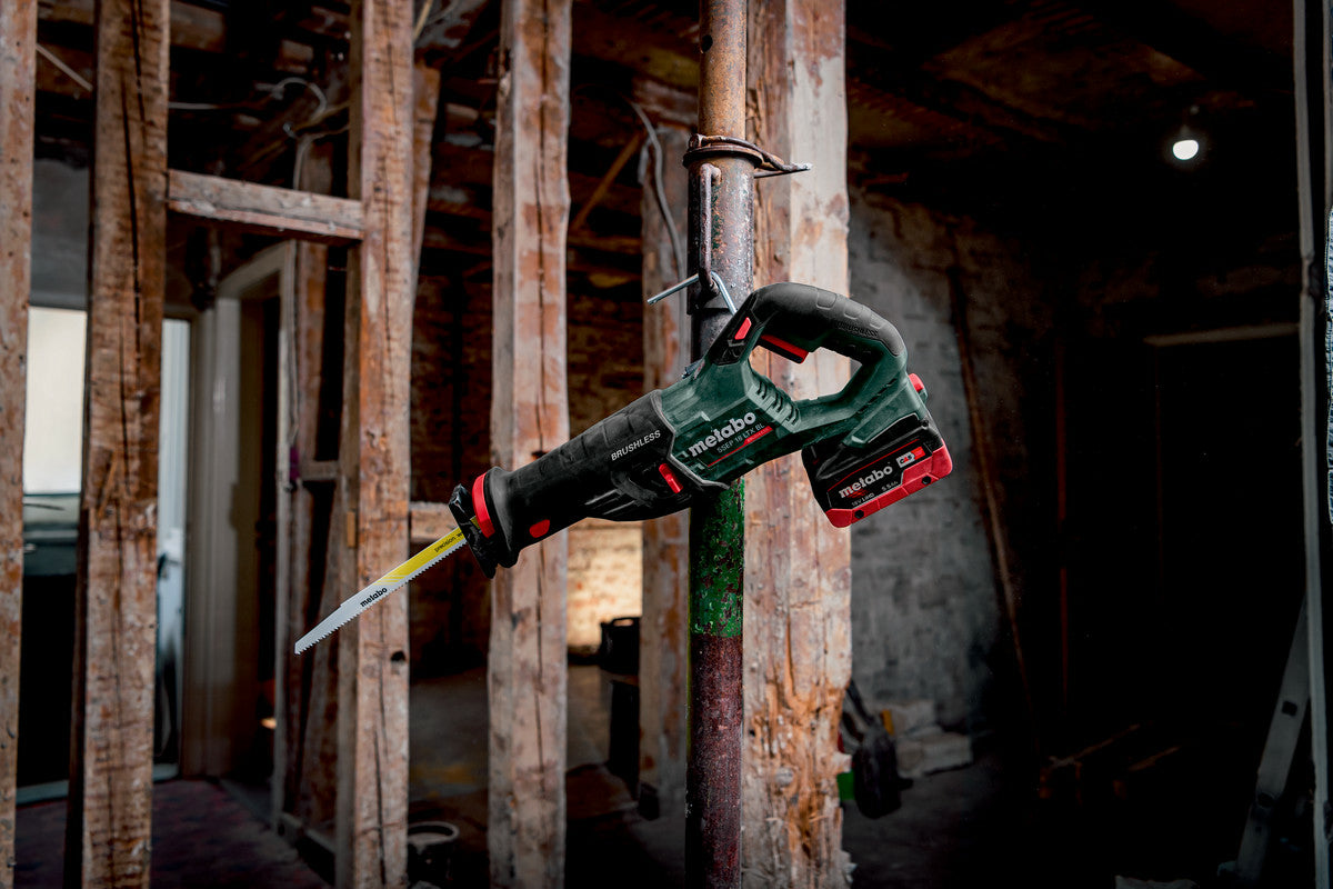 Metabo Säbelsäge SSEP 18 LT BL – 18 V (CAS) – Hub 32 mm – Solo – Bürstenlos