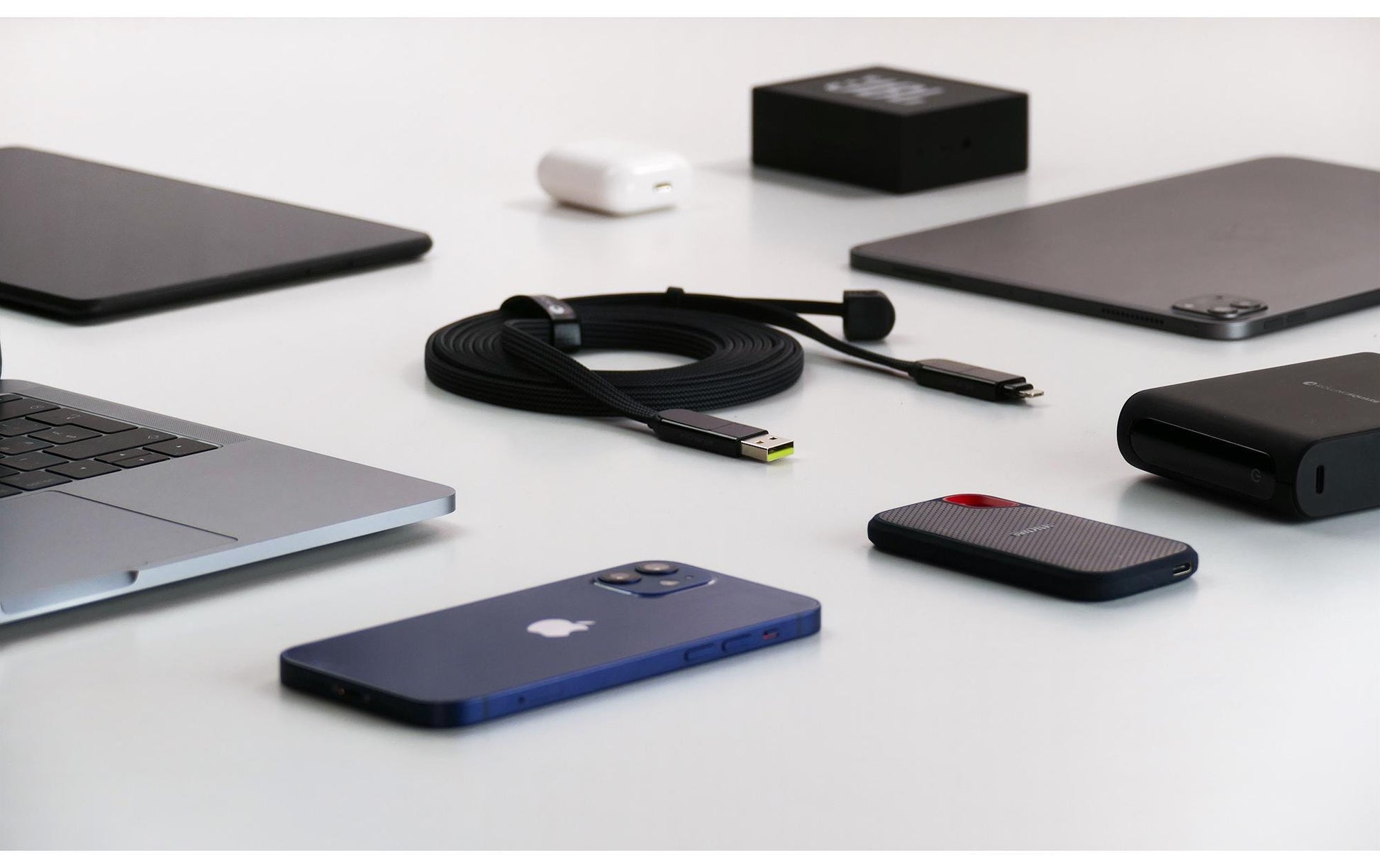 Rolling Square USB-A auf USB-C Kabel – USB 2.0 (480 Mbit/s) – 2 m – Abgewinkelt – Schwarz