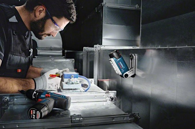 Bosch Professionelle Arbeitsleuchte GLI 10.8V – 330 lm, Akkubetrieb, Blau, Magnet, ohne Akku/Ladegerät
