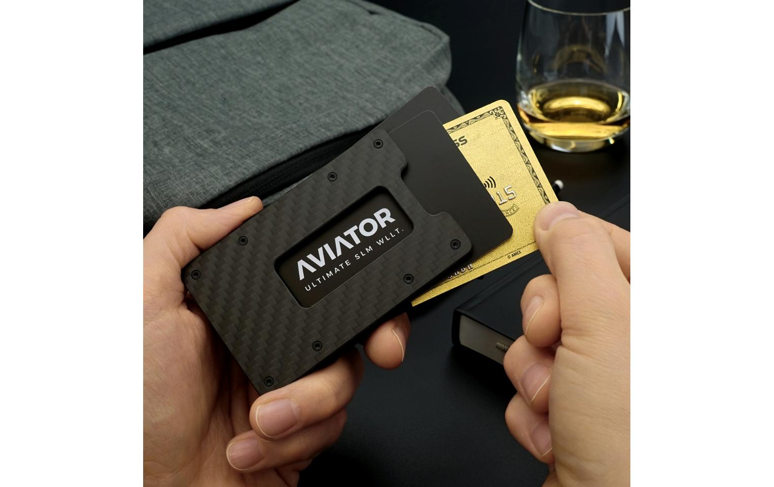 Aviator Wallet AVIATOR – Brieftasche SLIDE – RFID-Schutz, 20 Karten, 85,6 × 10,5 × 54 mm – Carbon, Anthrazit