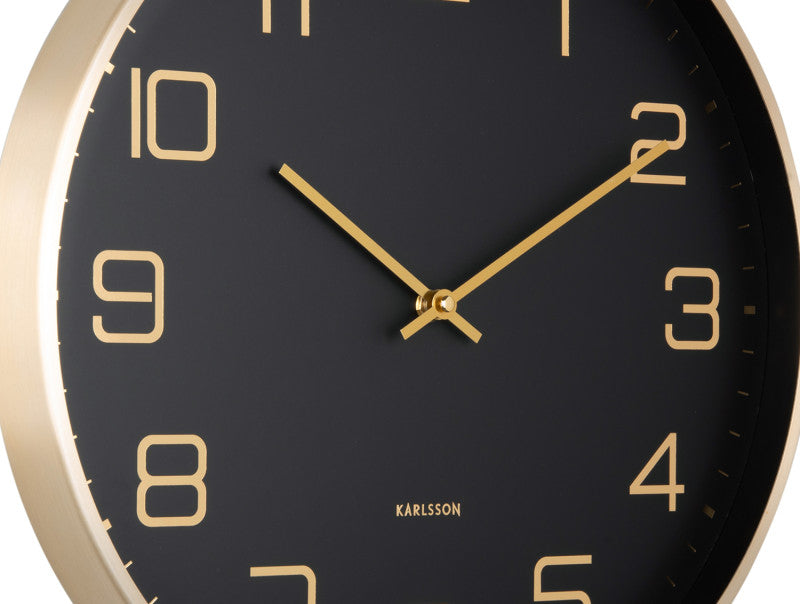 Karlsson Wanduhr Elegance Glow – Ø 40 cm, schwarz, Aluminium