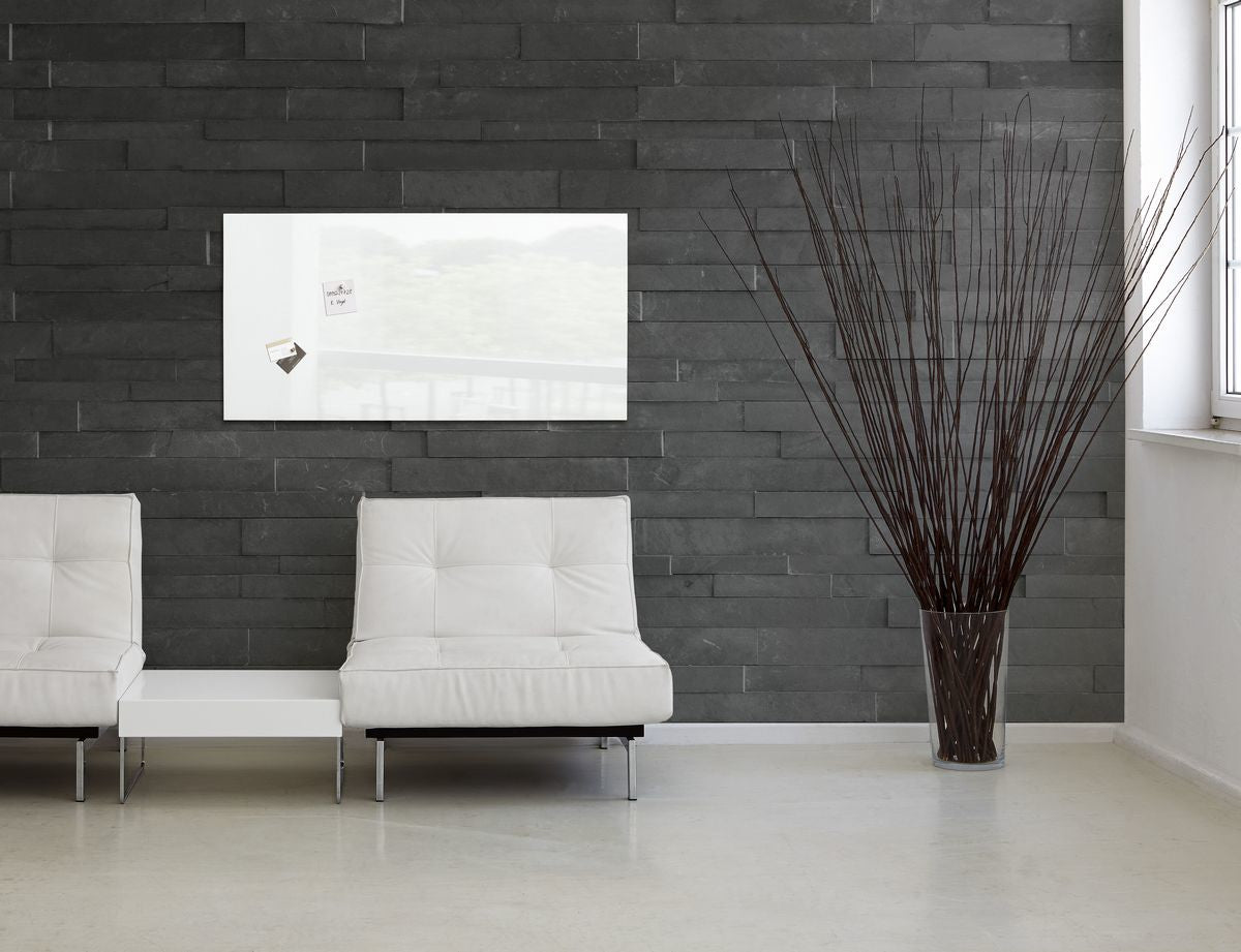Sigel Whiteboard – 130 × 55 cm, Glas, magnetisch, Wandmontage, inkl. SuperDym Magnetwürfel, Montagesatz
