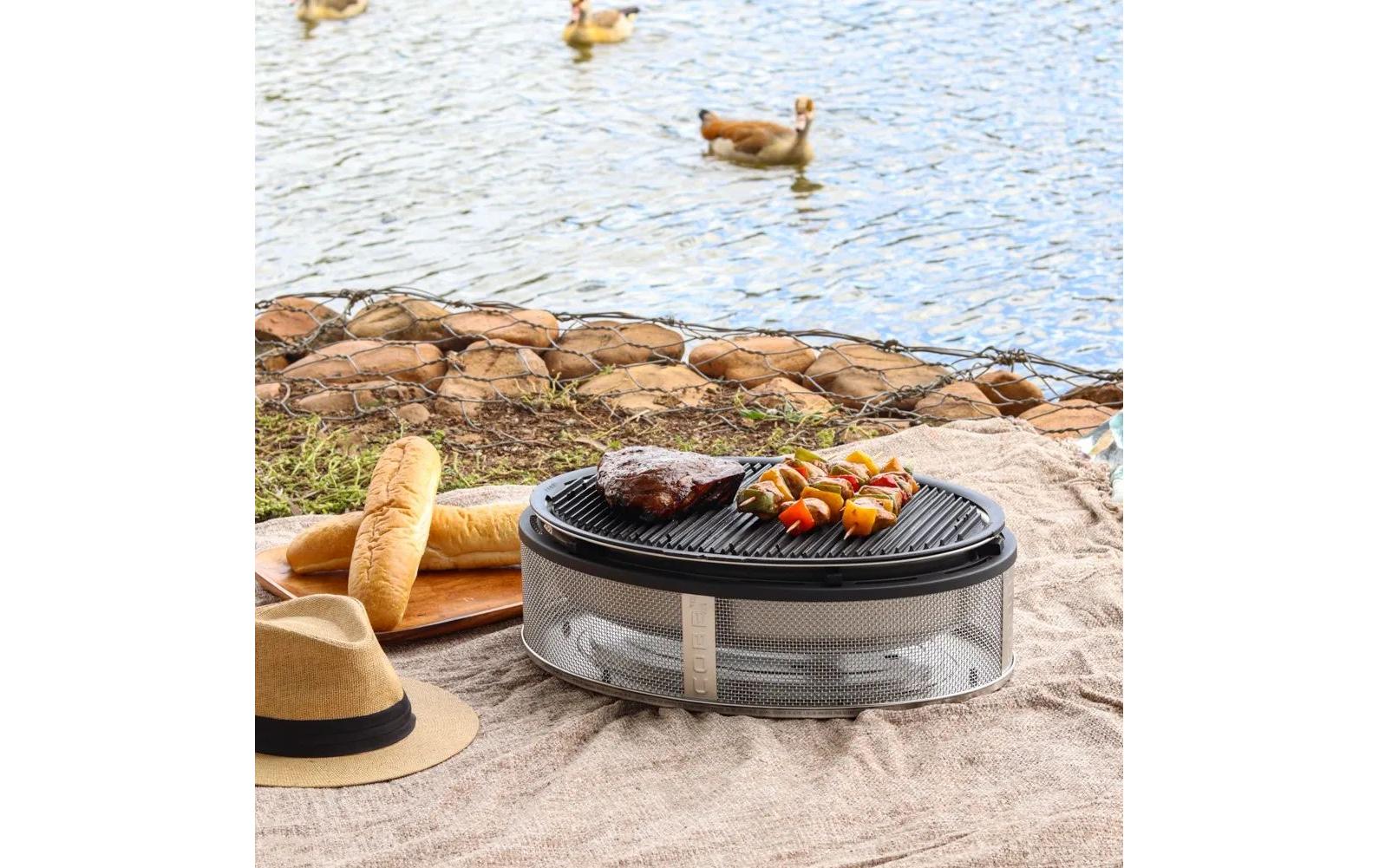 Cobb Picknick-Grill Supreme Deluxe 2.0 – 8 Personen, Holzkohle, Kessel – Edelstahl