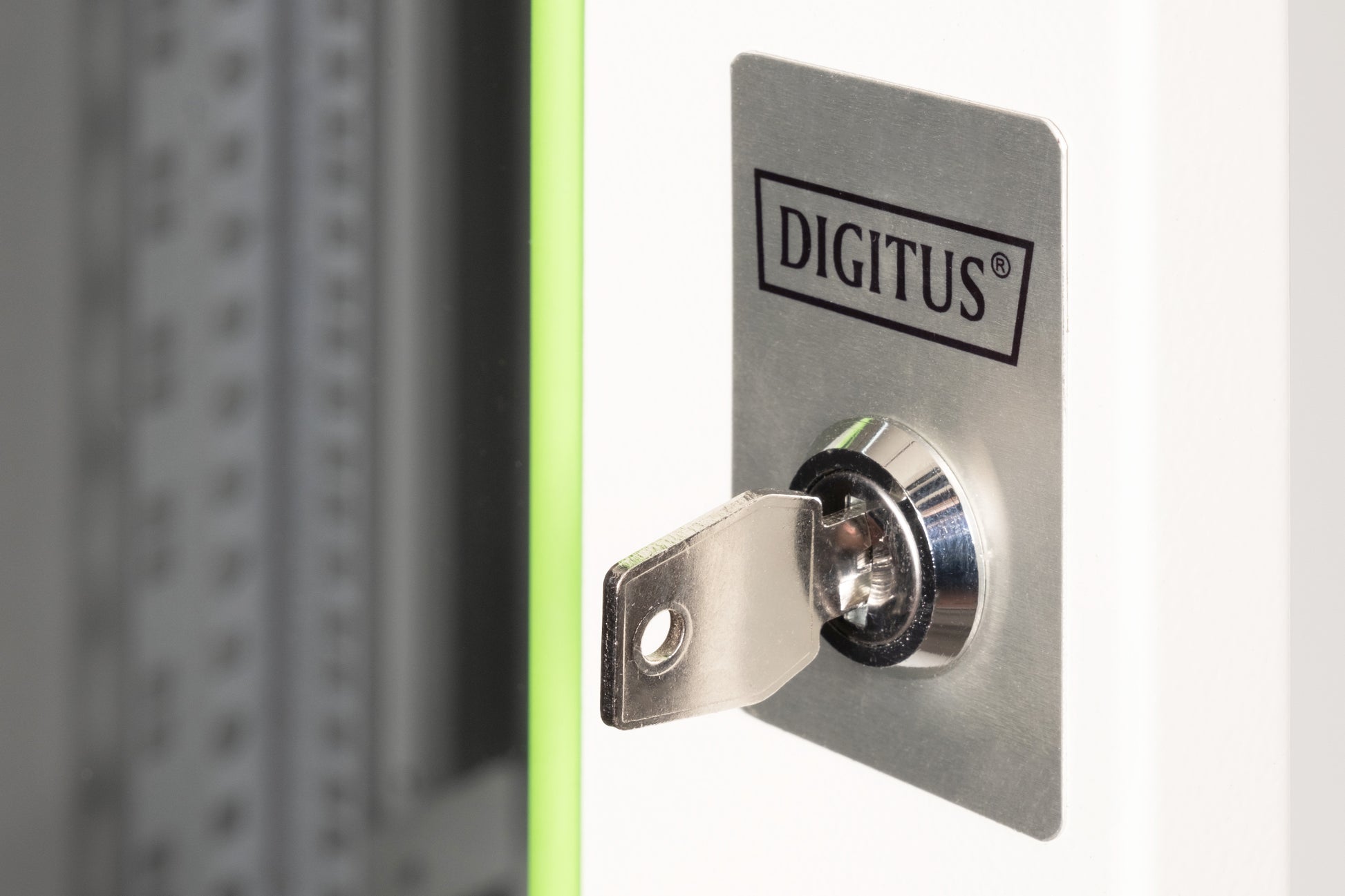 Digitus Unique – 19" Wandverteiler 20U, IP20, abschliessbar, 600 × 560 × 980 mm, lichtgrau, Stahl