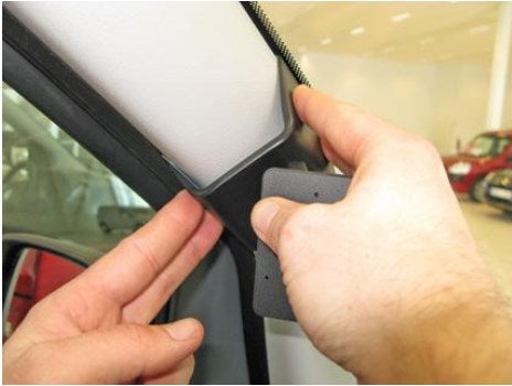 Brodit ProClip – Auto-Halterung – für Citroen/Fiat/Peugeot/Toyota Modelle – Schwarz