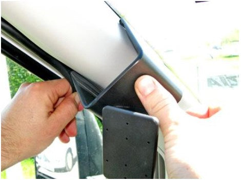 Brodit Auto-Halterung – für Ford Transit 14–15 und Transit Tourneo 14–15 – Schwarz