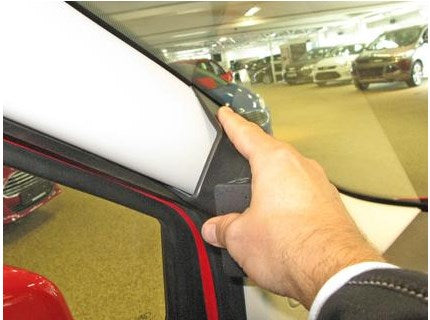 Brodit Auto-Halterung, passive Halterung – für Ford Transit Courier 14–15 – Schwarz, Kunststoff (ABS)