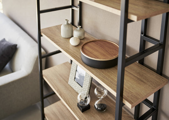 Yamazaki Aufbewahrungsbox (mit Deckel) – Metall/Holz – Schwarz/Natur – Ø 220 × H 60 mm