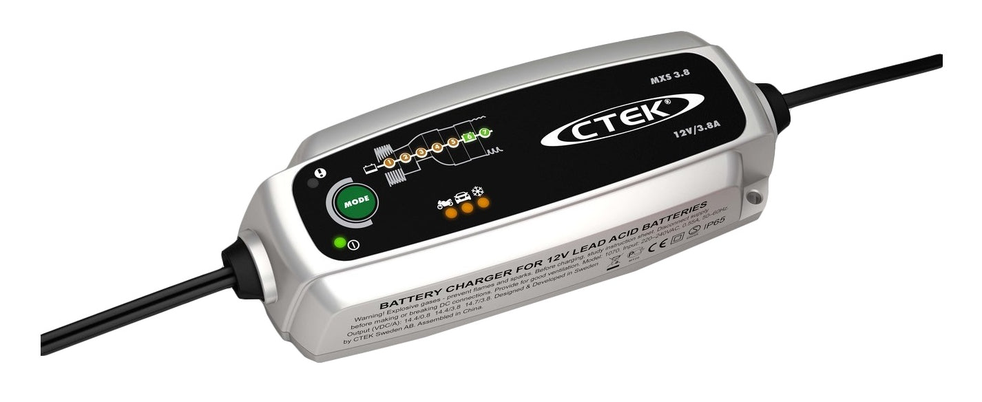 CTEK MXS 3.8 Batterieladegerät 12 V, 3,8 A – für Blei-Säure (AGM, Gel), IP65, 1,2–130 Ah – schwarz, silber