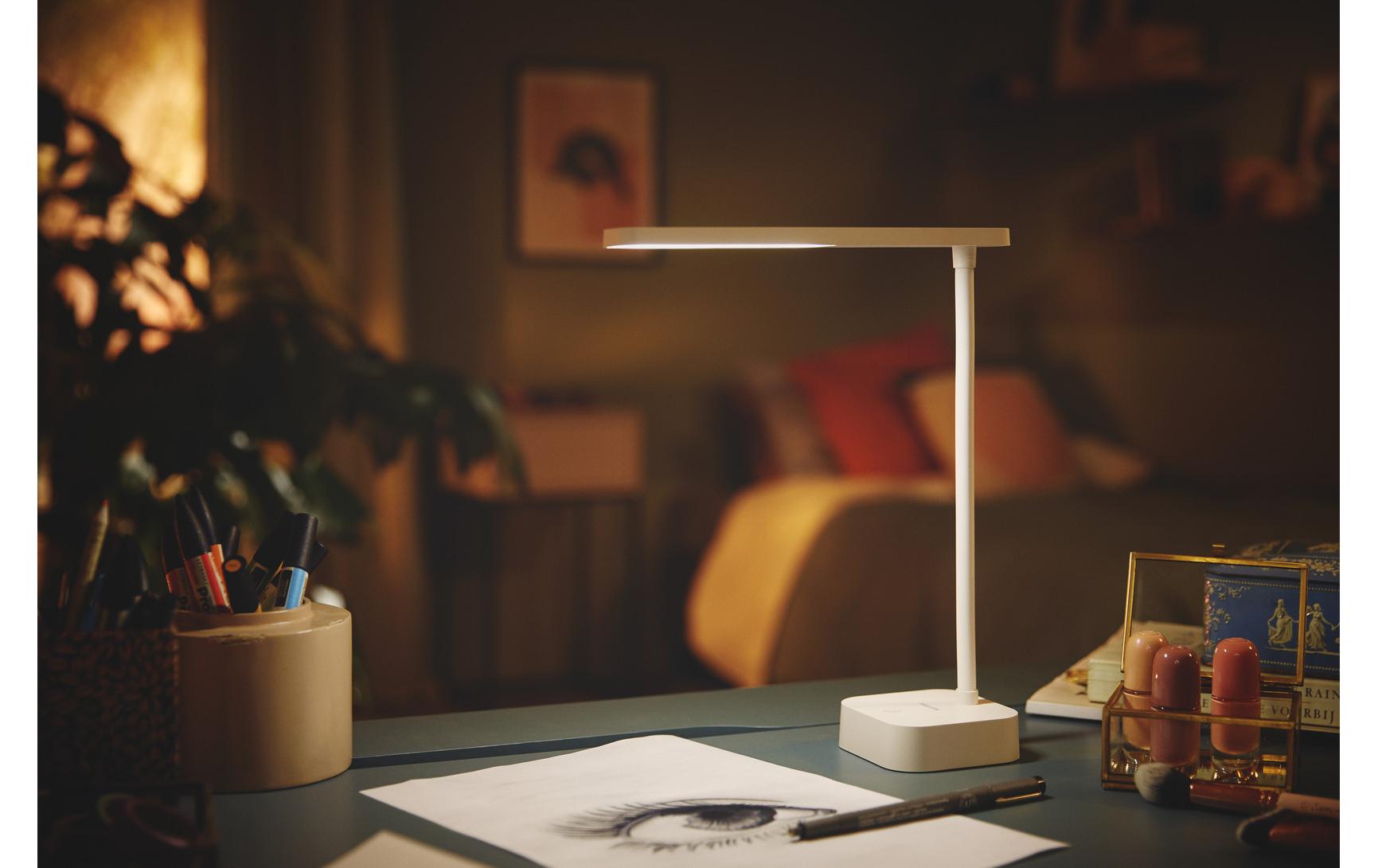 Philips by Signify Philips Tischleuchte Tilpa – 4000 K, 55 lm, 5 W, Akku, Weiss