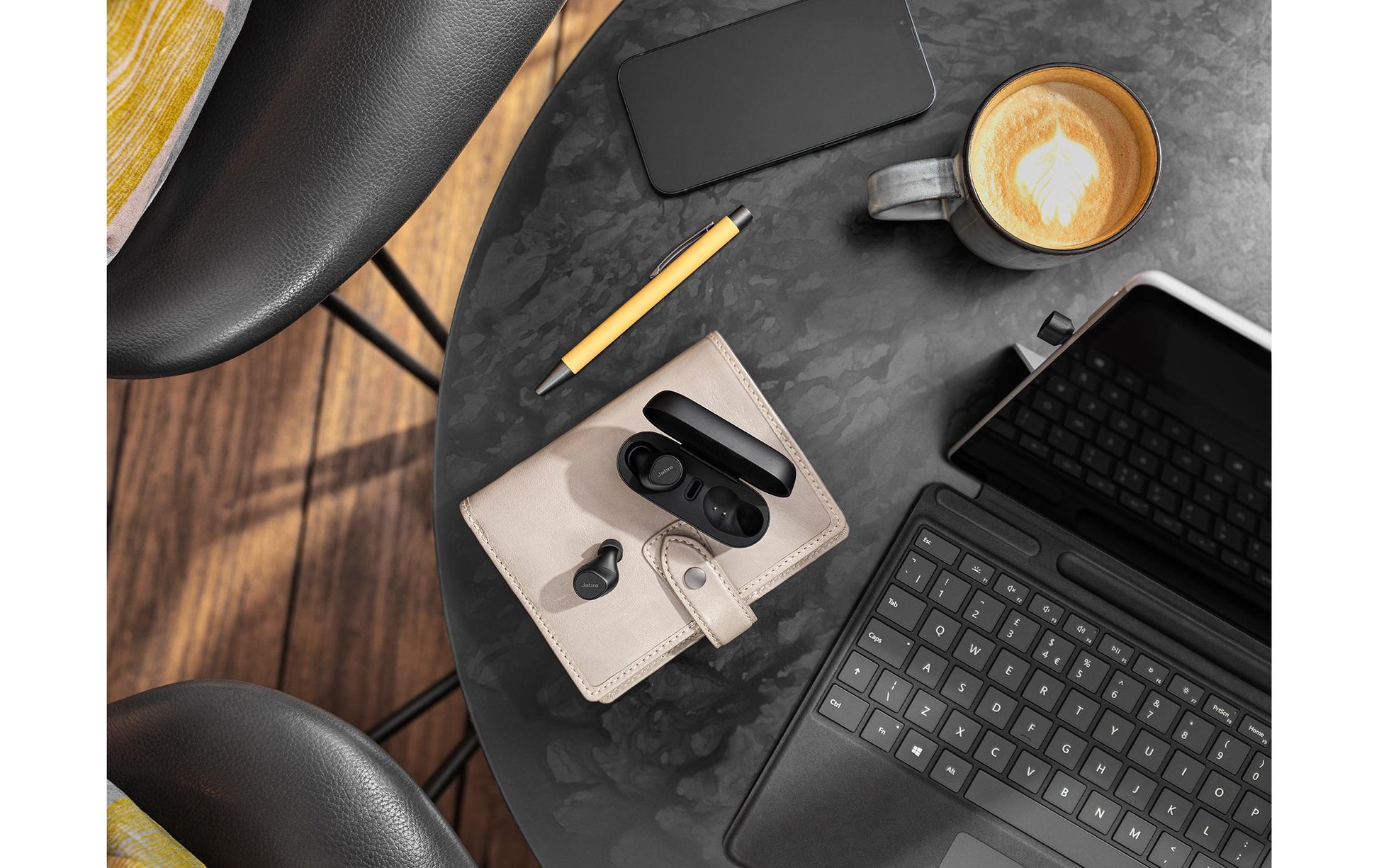 Jabra Evolve2 Buds – True Wireless In-Ear Kopfhörer – Bluetooth, USB-C – Teams-kompatibel