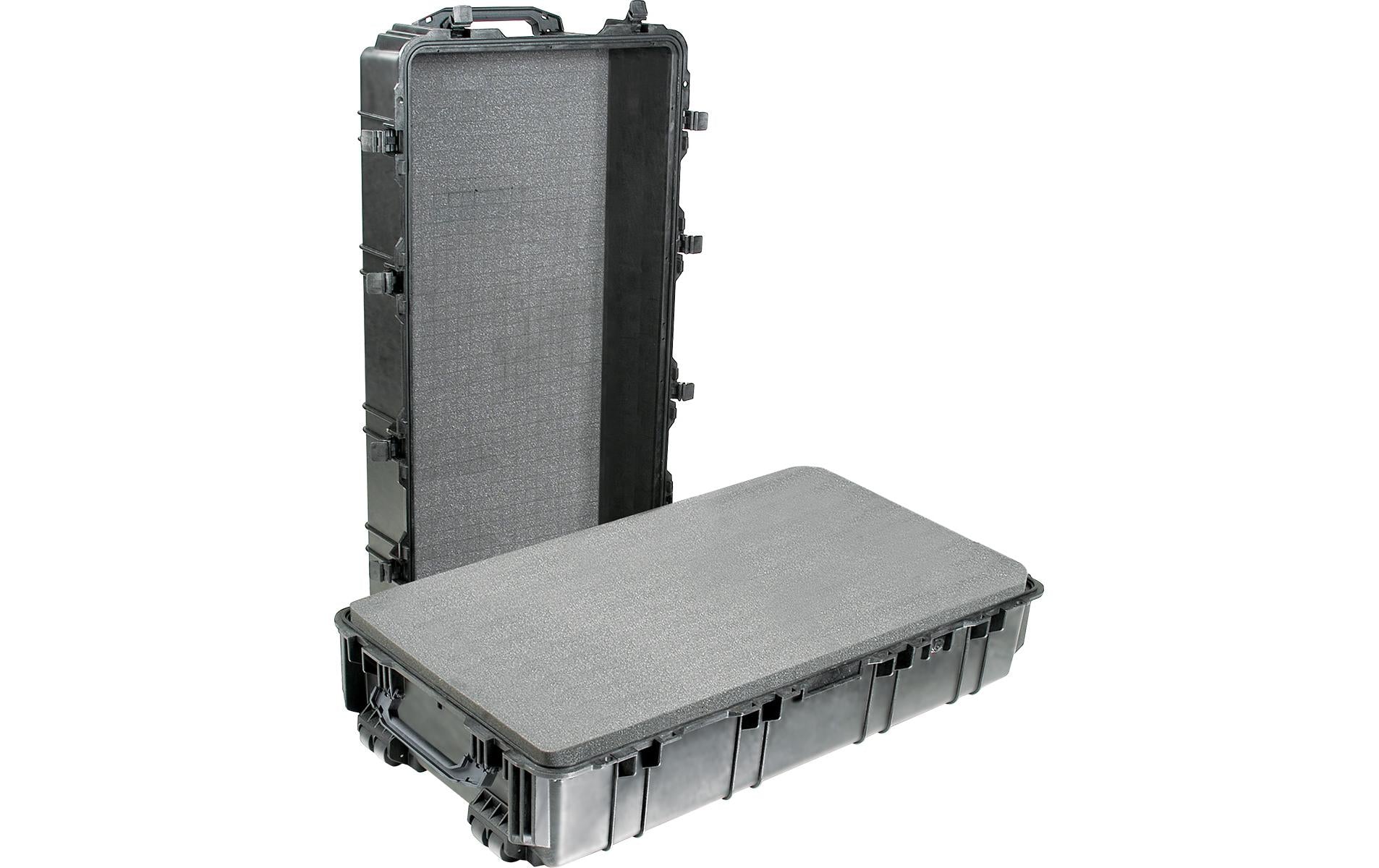 Peli Case 1780 Schutzkoffer 215,97 l – 4 Rollen, Trolley, Klickverschluss, IP67, Schaumstoffeinlage, Schwarz