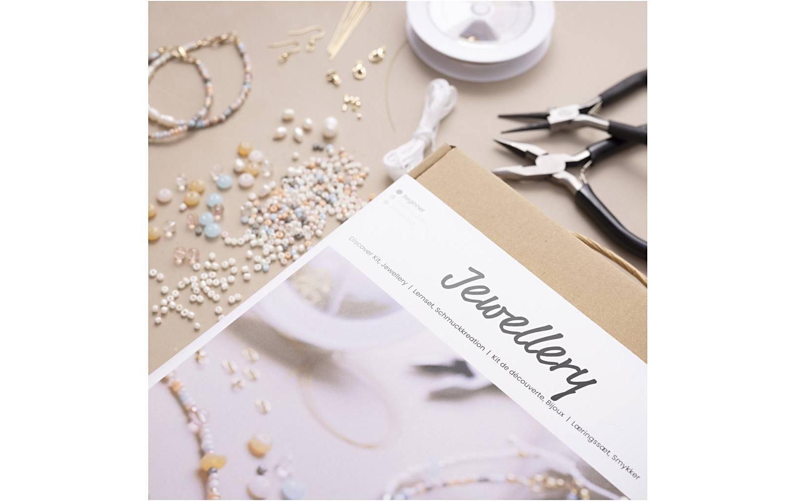 Creativ Company Armbänder-Bastelset – Mehrfarbig – ab 10 Jahren