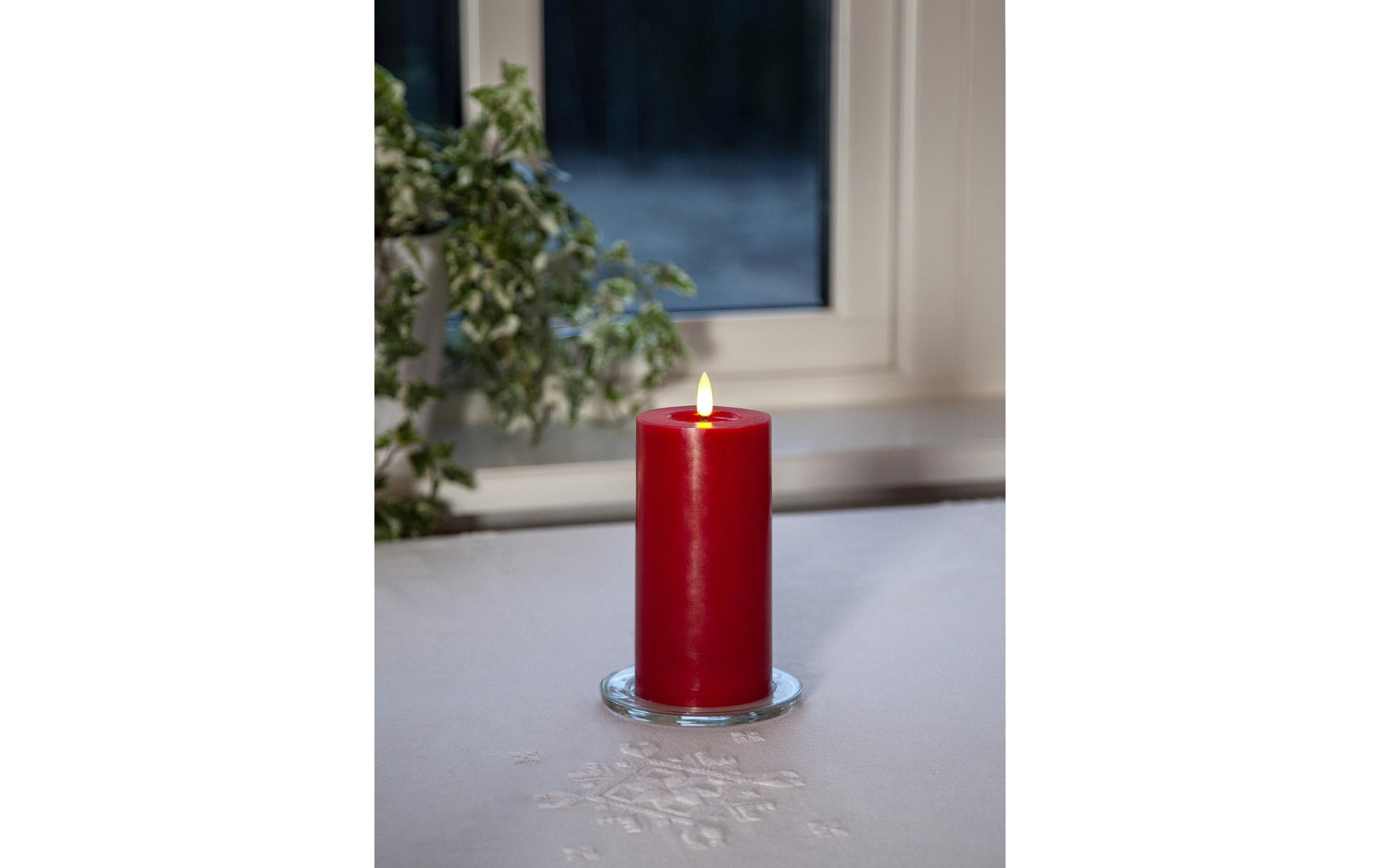 Star Trading LED-Kerze – Ø 7,5 × 17,5 cm – Kunststoff, Rot