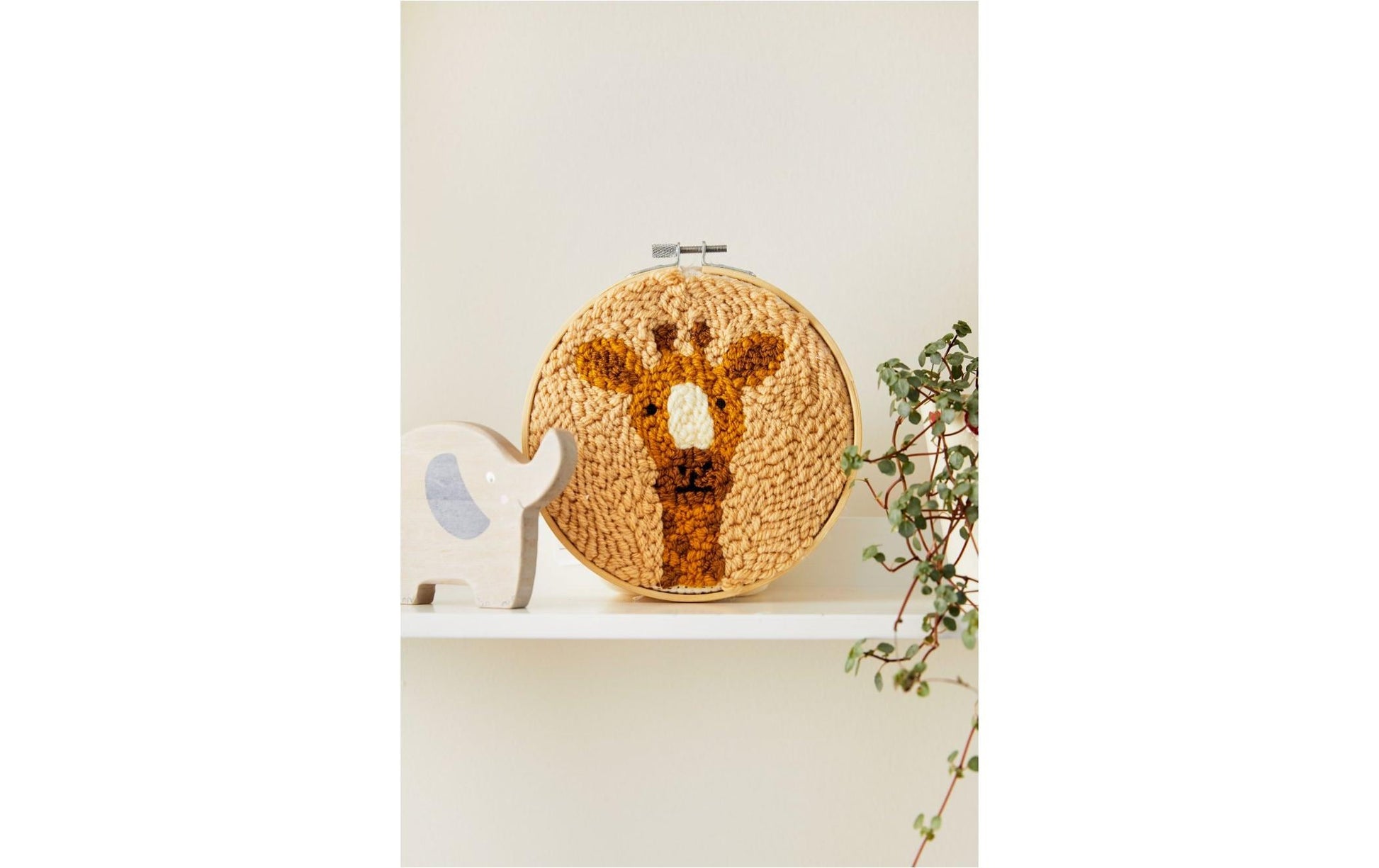 DMC Bastelset (Stick-/Punch-Nadel) – Giraffe Georg – Ø 15,7 cm – 10-teilig