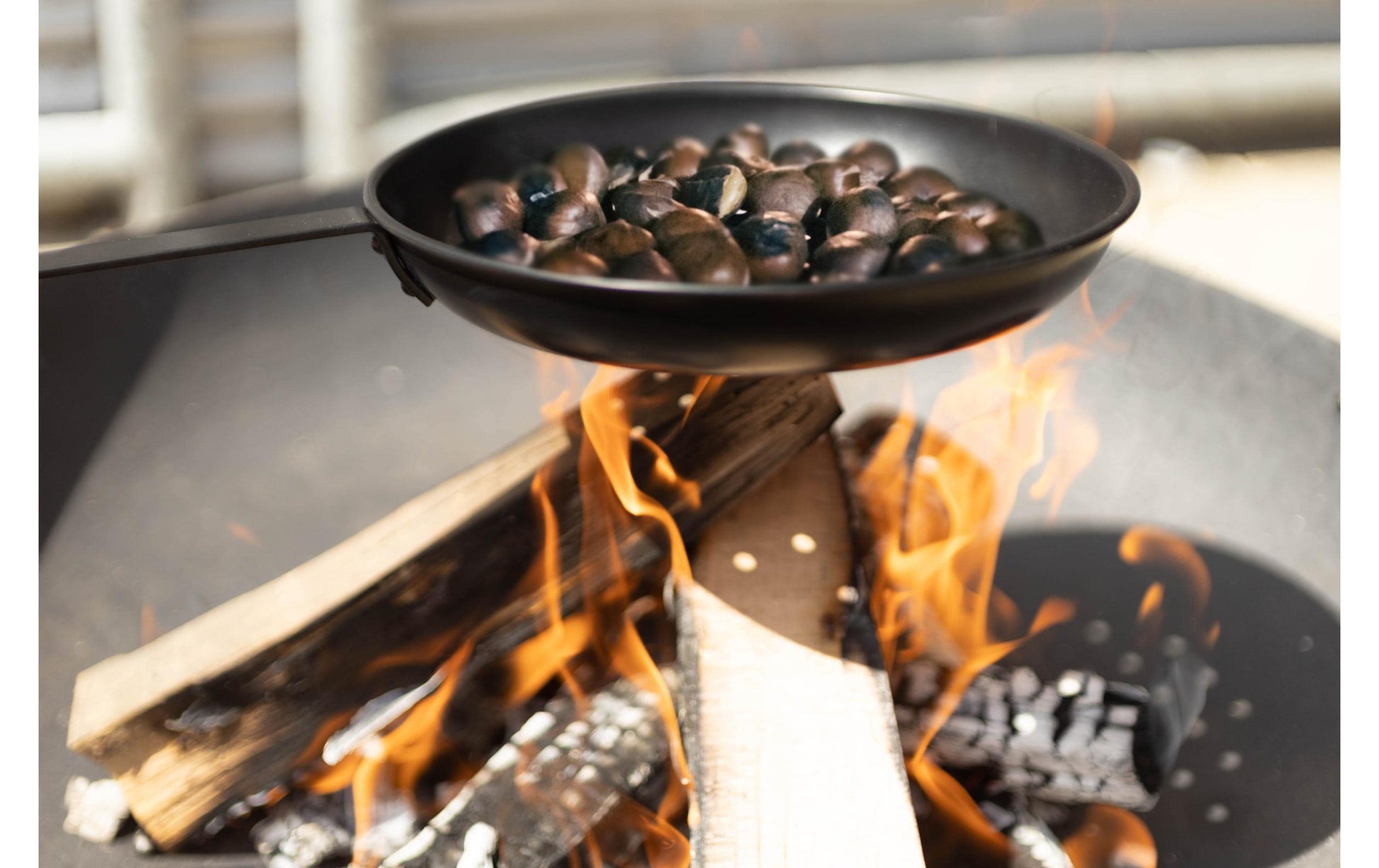 Nouvel Bratpfanne Marroni 27 cm – Stahl, für Grill, schwarz