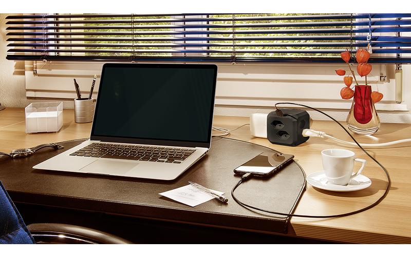 Steffen Steckdosenleiste Cube – 1,50 m, Kunststoff, Anthrazit, 8× T13, 1× USB-C PD 18 W