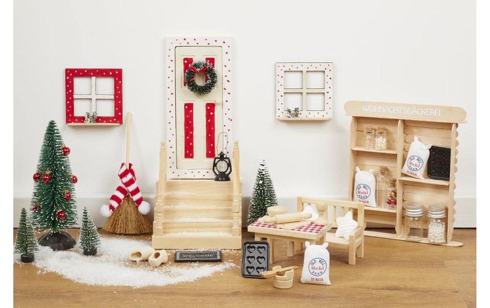HobbyFun Mini-Möbel Tisch, 7,5 × 4,3 × 4,8 cm, natur