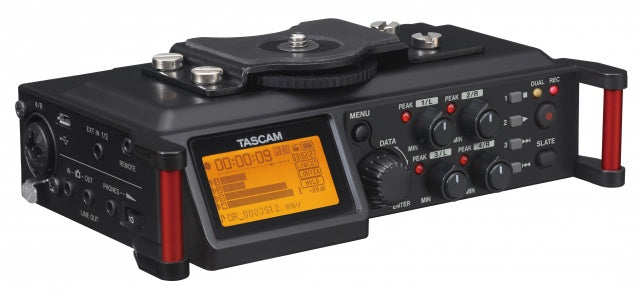 Tascam Mehrspur-Recorder DR-70D – 169 × 55,2 × 106,5 mm – für DSLR-Kameras
