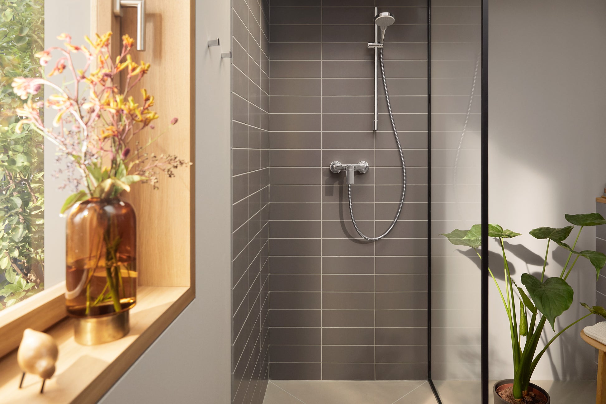 Hansgrohe Badebatterie Rebris E – 18,4×13,2×11,9 cm, Chrom, Aufputz