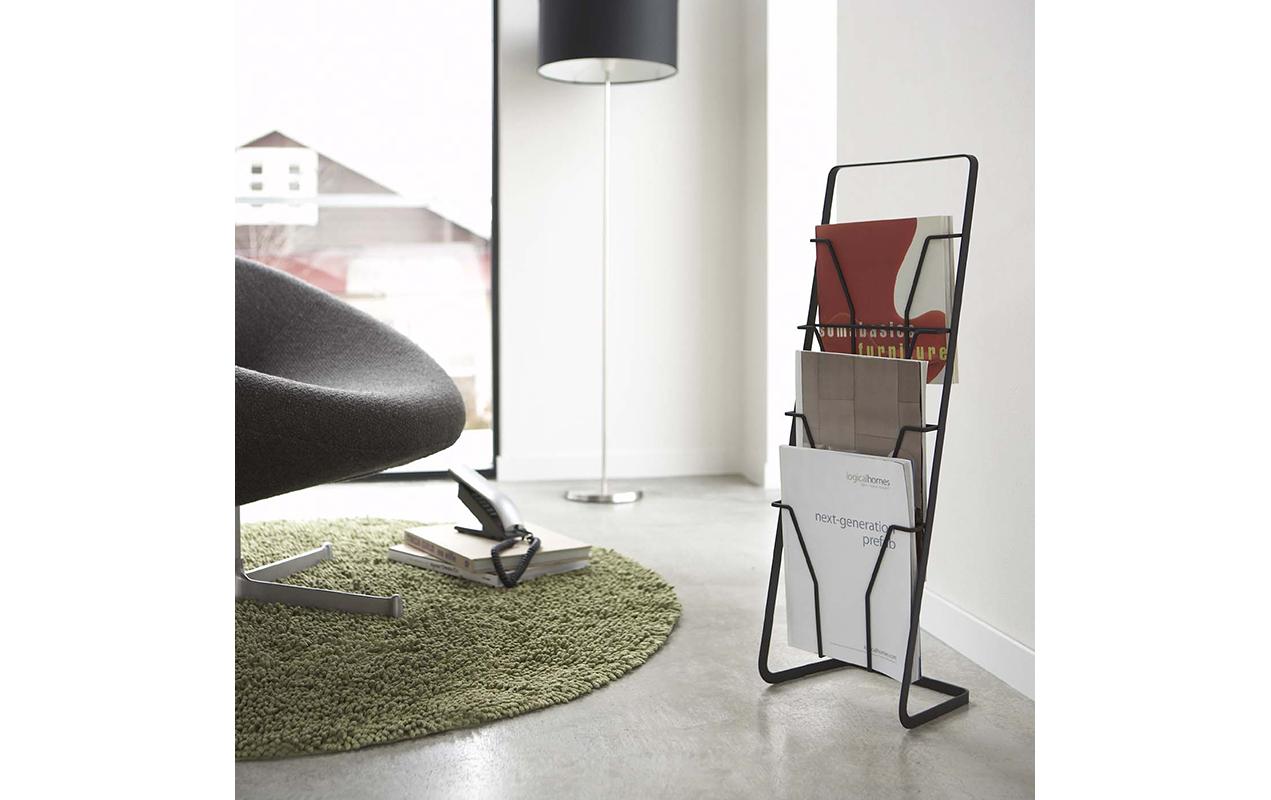 Yamazaki Zeitschriftenständer – Metall – Schwarz – 250 × 180 × 710 mm