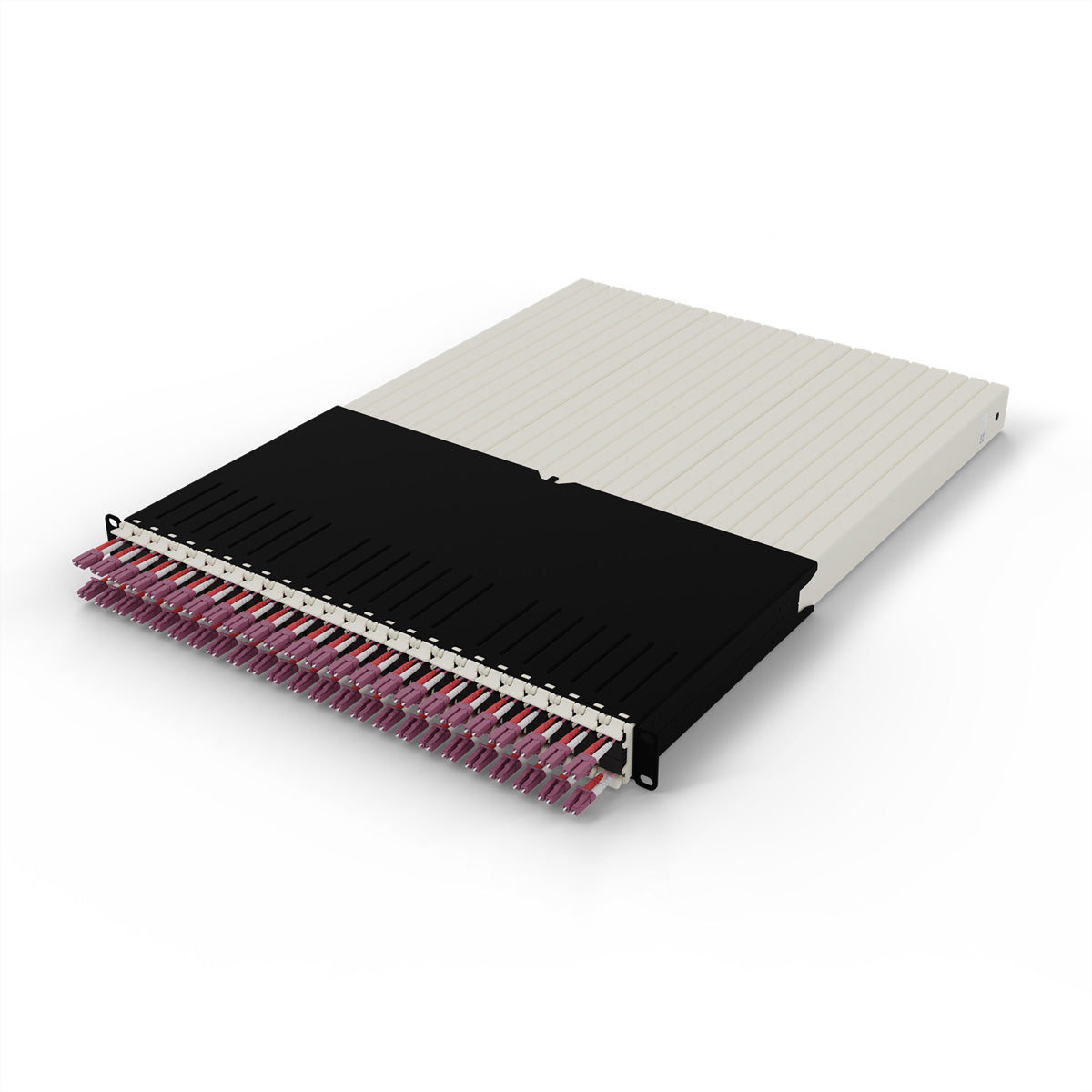 patchbox.one 30RU Patchpanel LWL – 24× LC‑LC OM4, 1,8 m, LSZH, 19"