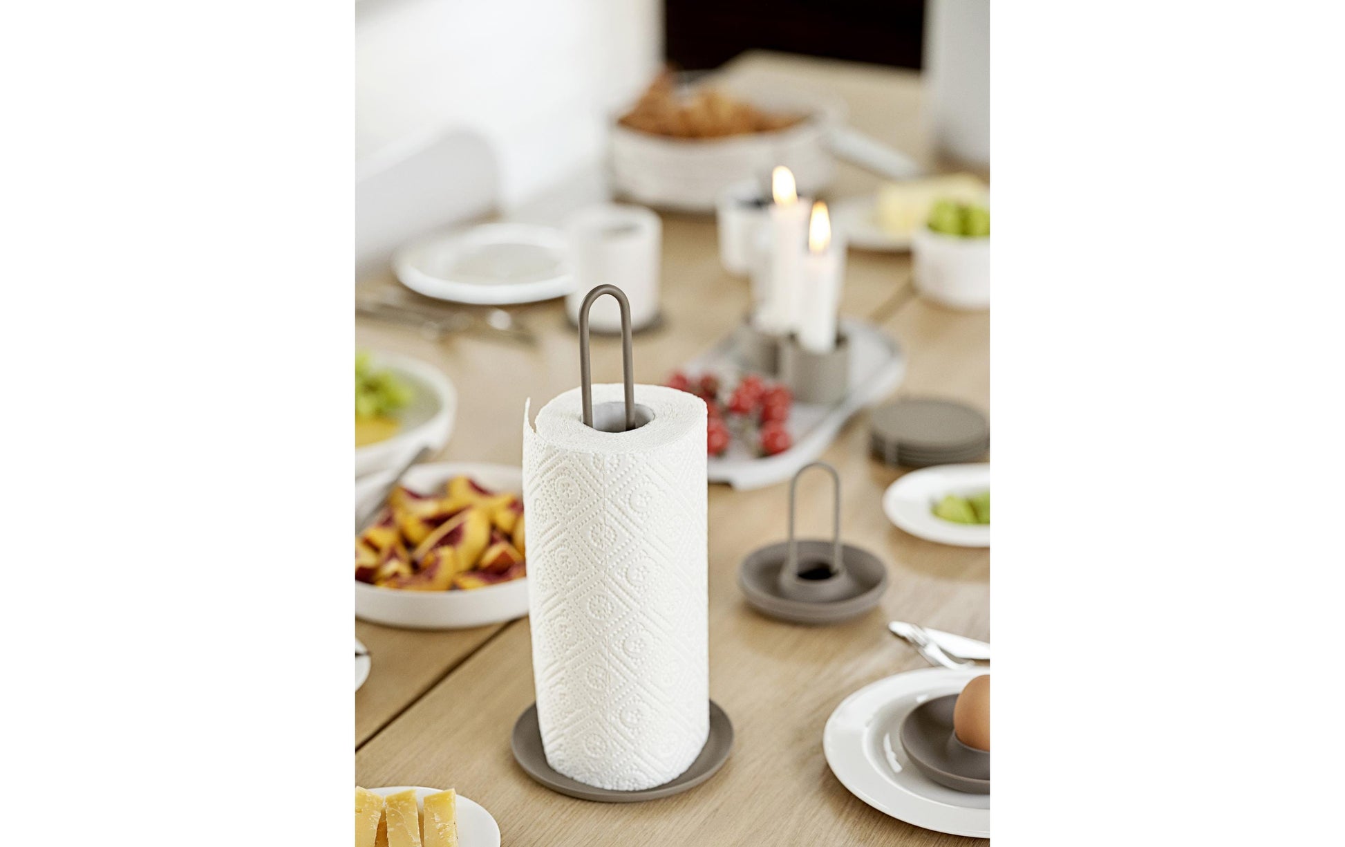 Zone Denmark Küchenrollenhalter Metall, Ø 14,5 × 32 cm, taupe