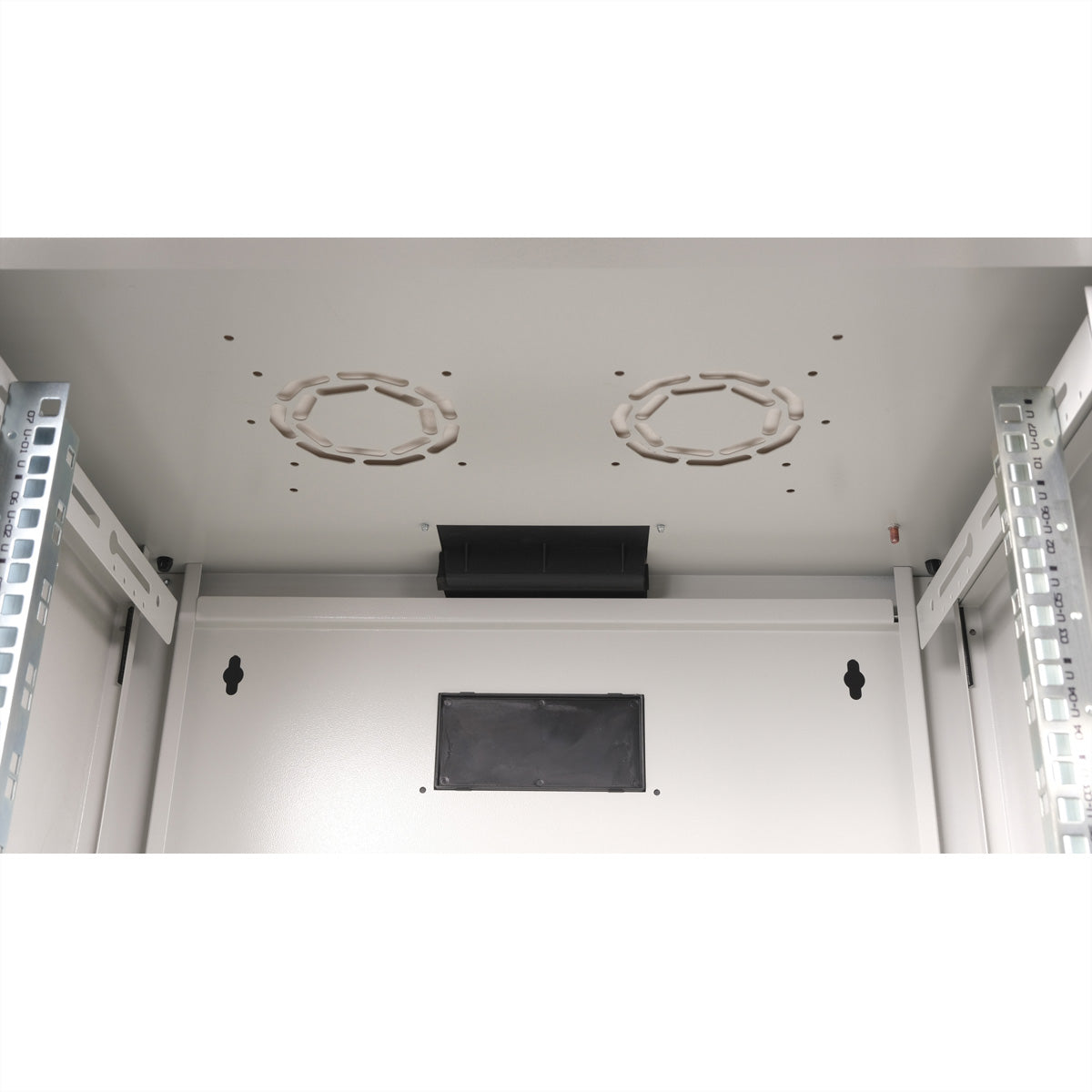 ROLINE Pro – 19" Wandverteiler 7U, IP20, abschliessbar, 600 × 450 × 418 mm, lichtgrau