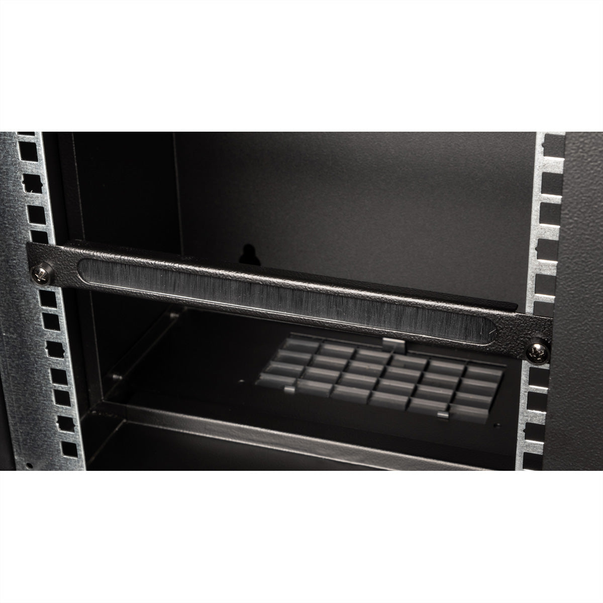 ROLINE 10"-Kabelführung, 0,5 HE, mit Bürstenleiste, Stahl, 254×15×10 mm – schwarz