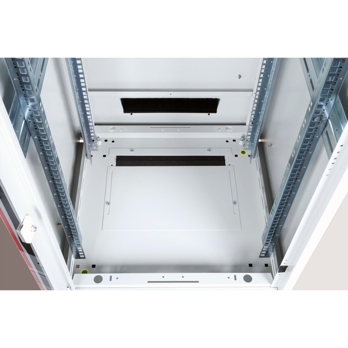 ROLINE Pro – 19" Netzwerkschrank 26U, IP20, abschliessbar, 600 × 600 × 1342 mm, lichtgrau, Stahl