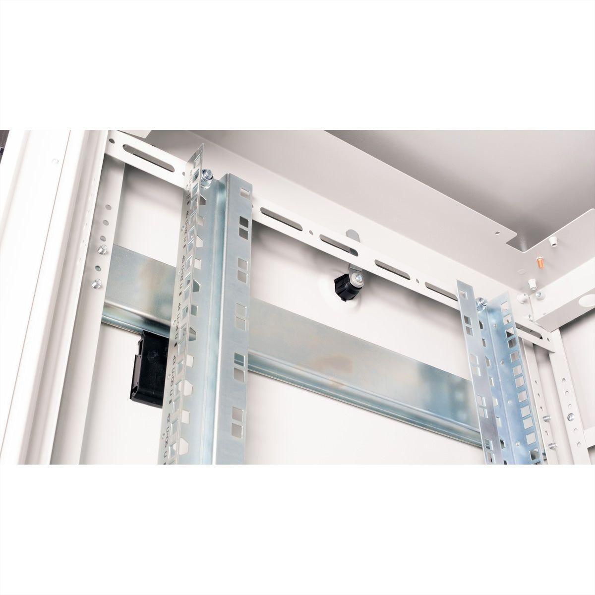 ROLINE Pro – 19" Netzwerkschrank 47U, IP20, abschliessbar, 600 × 600 × 2276 mm, lichtgrau, Stahl