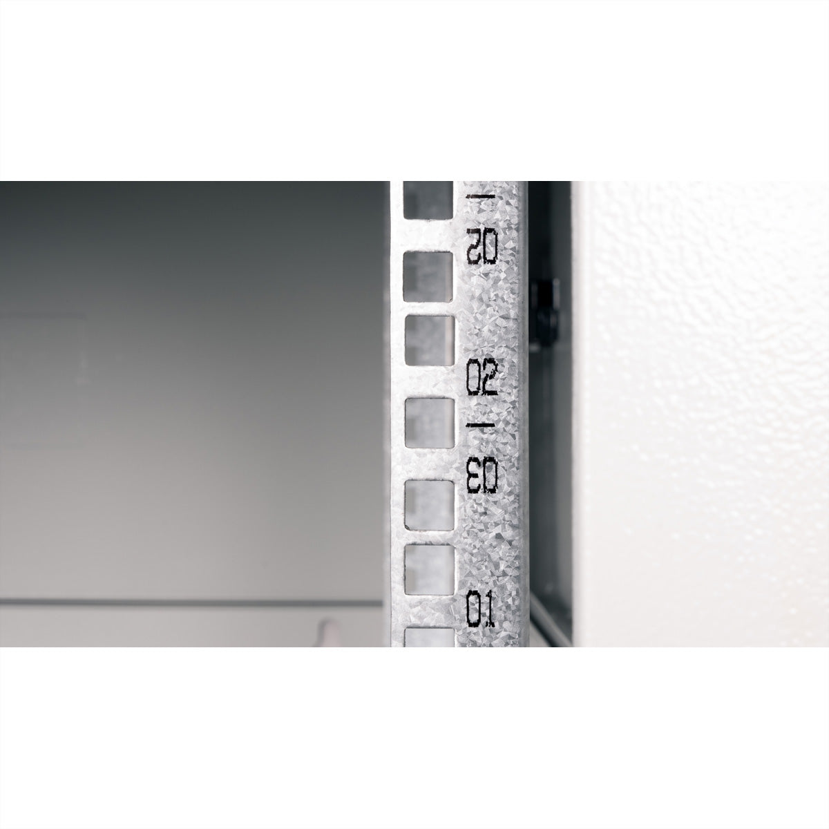ROLINE Basic Plus – 19" Wandverteiler 4U, IP20, abschliessbar, 600 × 600 × 290 mm, lichtgrau, Stahl