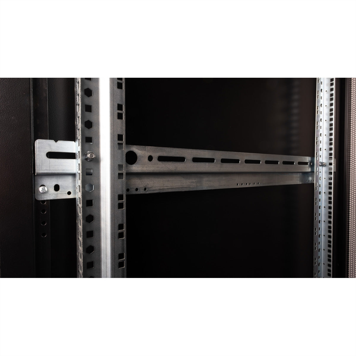 ROLINE Pro – 19" Netzwerkschrank 36U, IP20, abschliessbar, 600 × 1000 × 1705 mm, schwarz, Stahl
