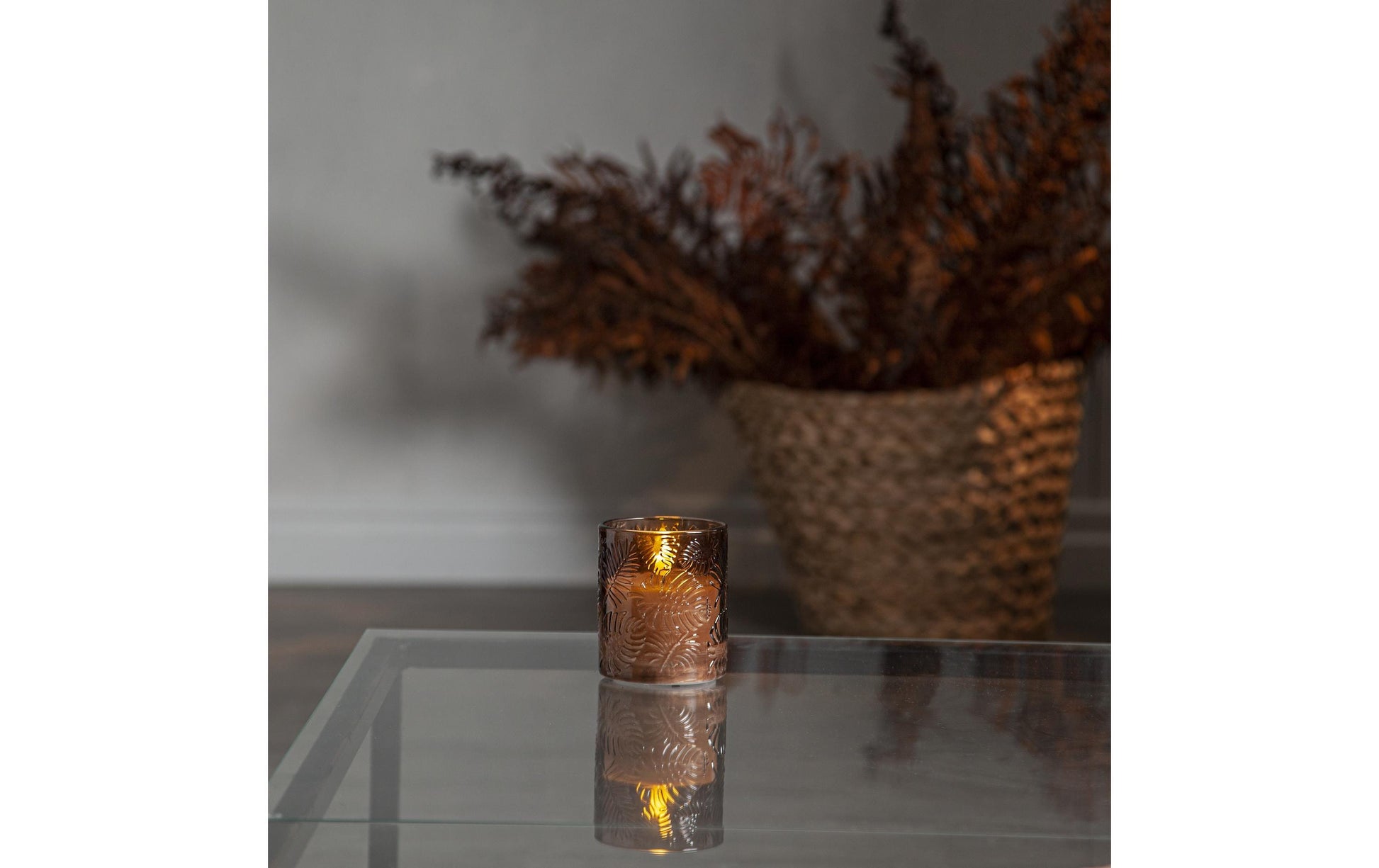 Star Trading LED-Kerze – Ø 8,5 × 10 cm, Warmweiss, Batterie 2×AA, Timer 6h/18h, Braun