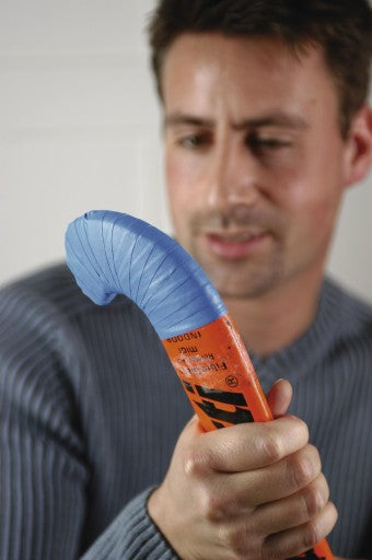 TESA Verpackungsband – permanent, strukturiert, Zellwollgewebe/Kunststoff, 38 mm × 2,75 m, blau, Kern Ø 26 mm