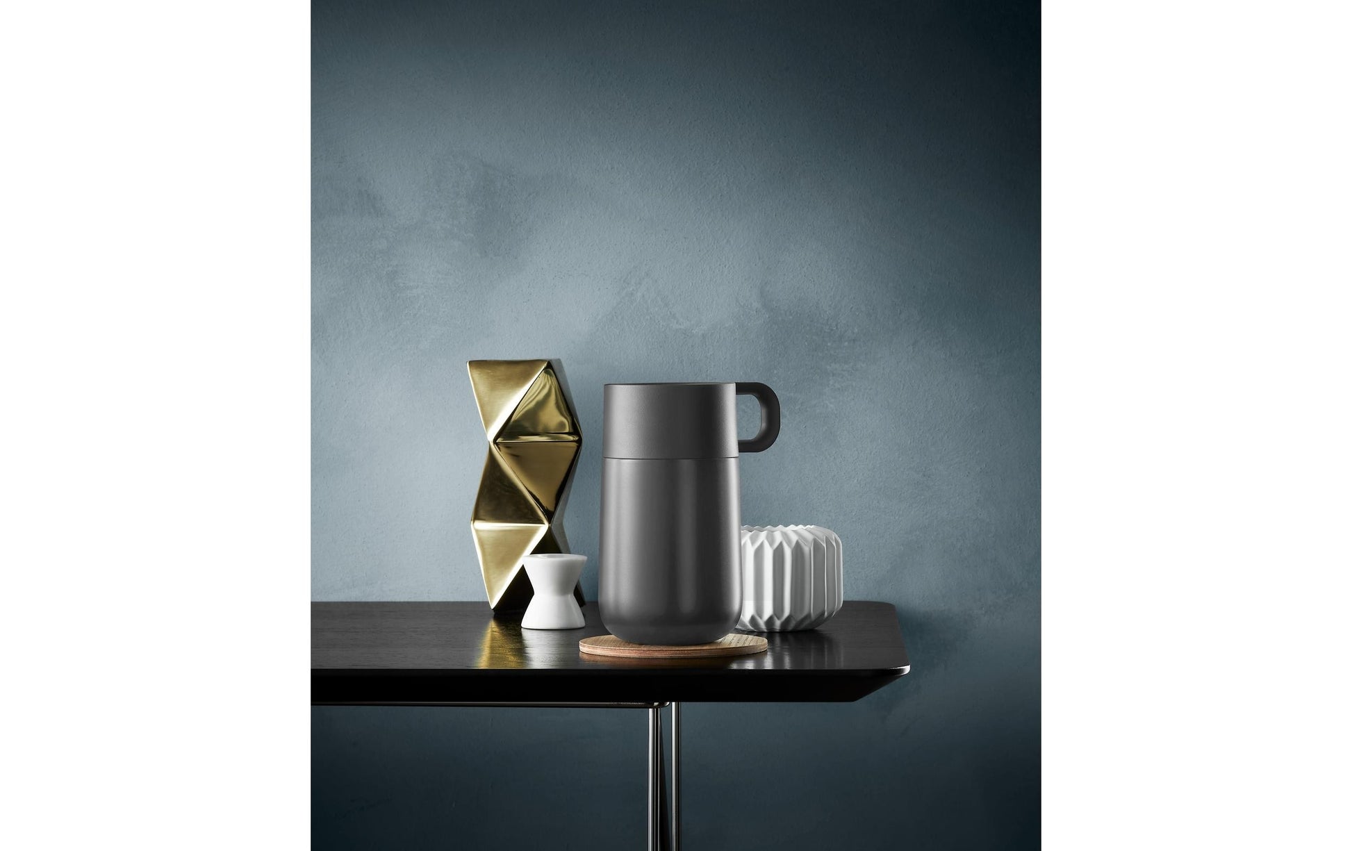 WMF Thermobecher Impulse – 300 ml, Ø 7,8 cm, Edelstahl 18/10/Kunststoff, mit Klappdeckel, vakuumisoliert
