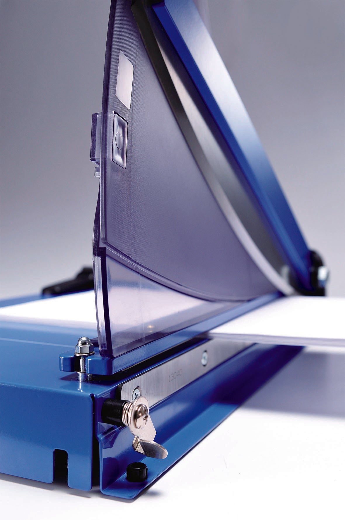 Olympia Hebelschneider G 3640 – Schnittlänge 360 mm, bis A4, 40 Blatt
