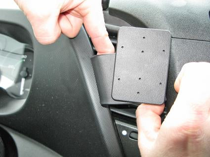 Brodit ProClip – Auto-Halterung – für IVECO Daily (2015–2016) – Schwarz